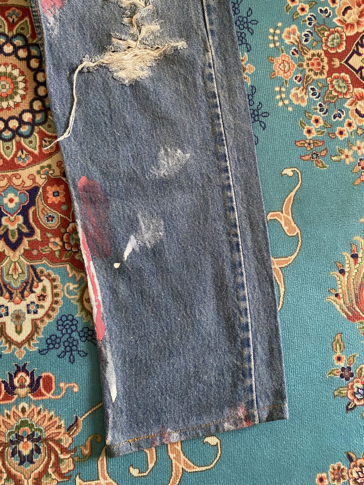 Levi's × Vintage Vintage 90s Levi’s 505 Distressed Splatter Design Denim Size US 31 - 6 Thumbnail