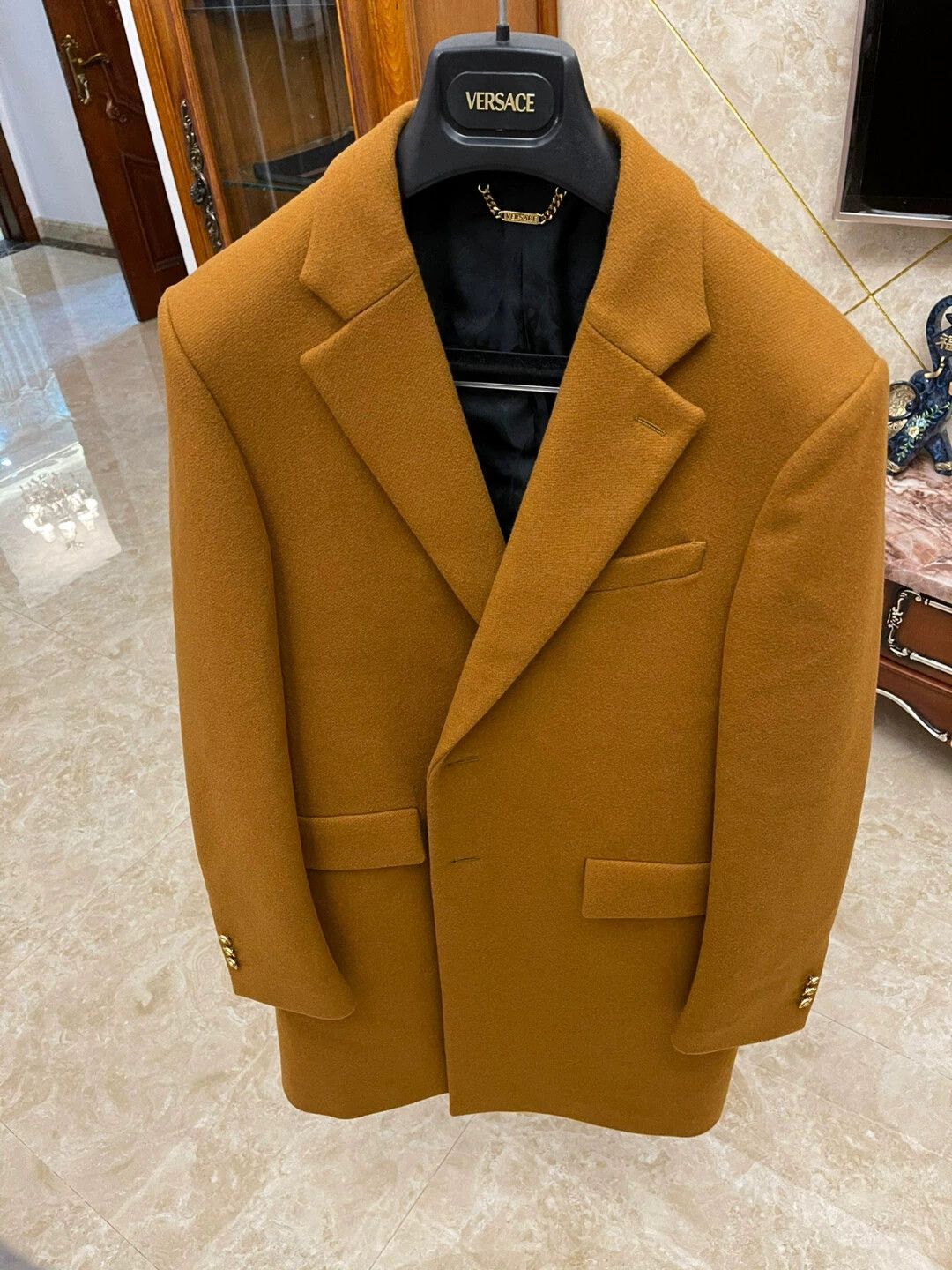 Versace Versace Men's High-End Wool Overcoat L 99 New Size US L / EU 52-54 / 3 - 1 Thumbnail