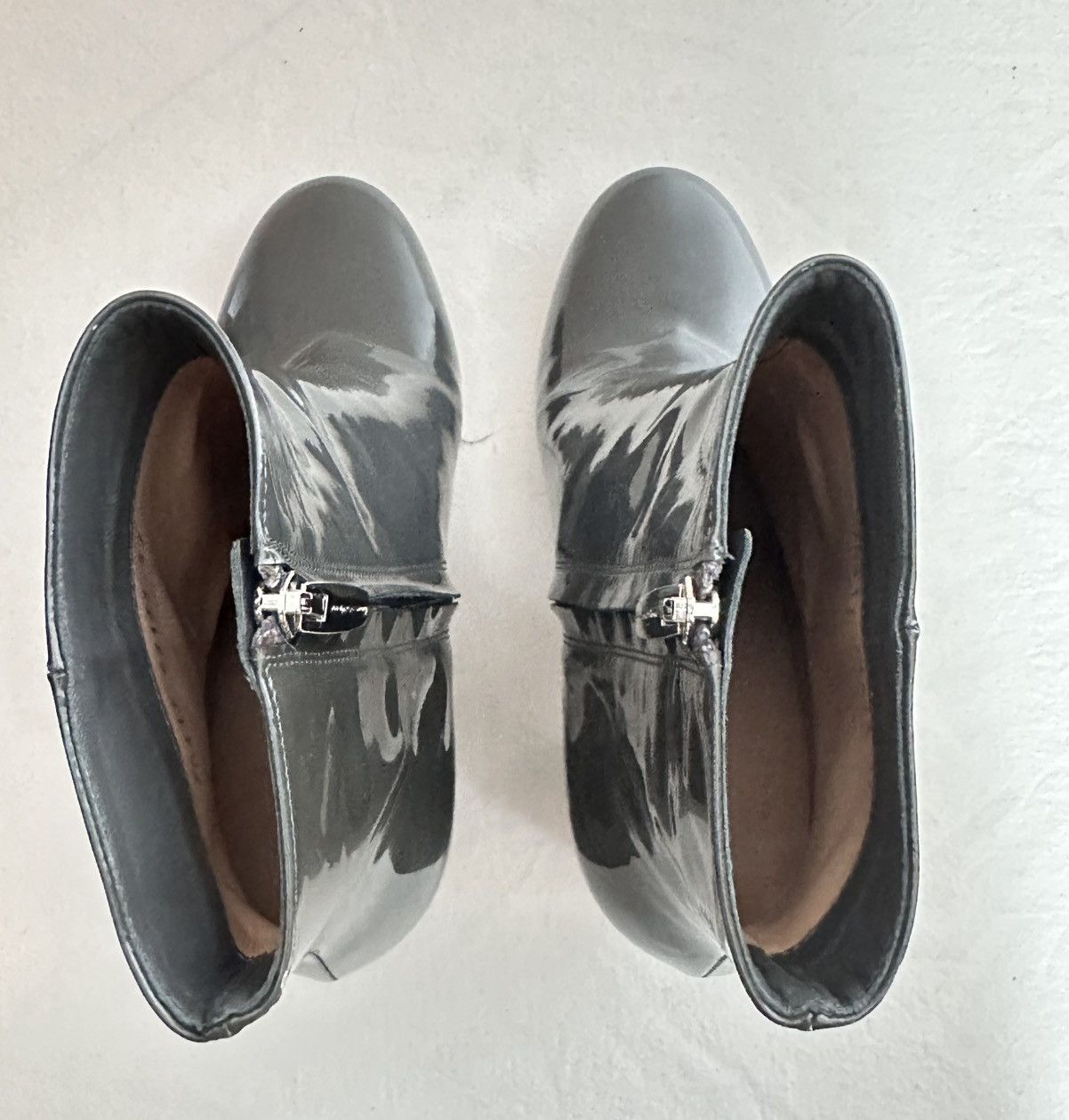 Gianvito Rossi bottines à talons Gianvito Rossi en cuir vernis gris 37 Size US 6 / IT 36 - 10 Thumbnail