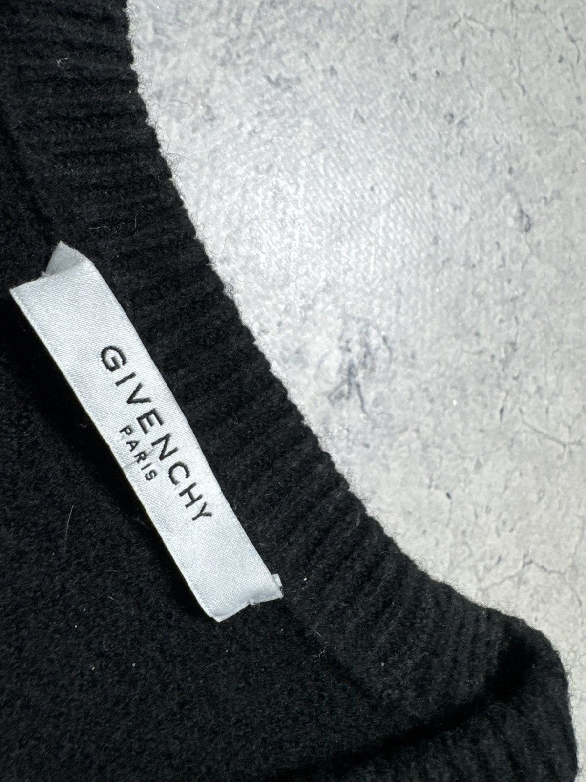 Givenchy Givenchy Paris Wool Sweater Black Big Logo Size US XS / EU 42 / 0 - 6 Thumbnail