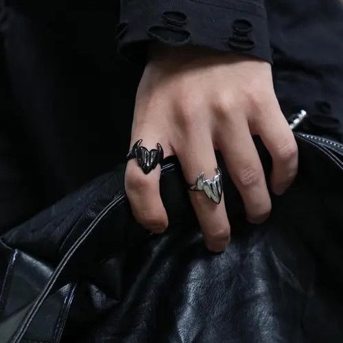Other Modern Rings Set - Black / Silver Size ONE SIZE - 4 Thumbnail