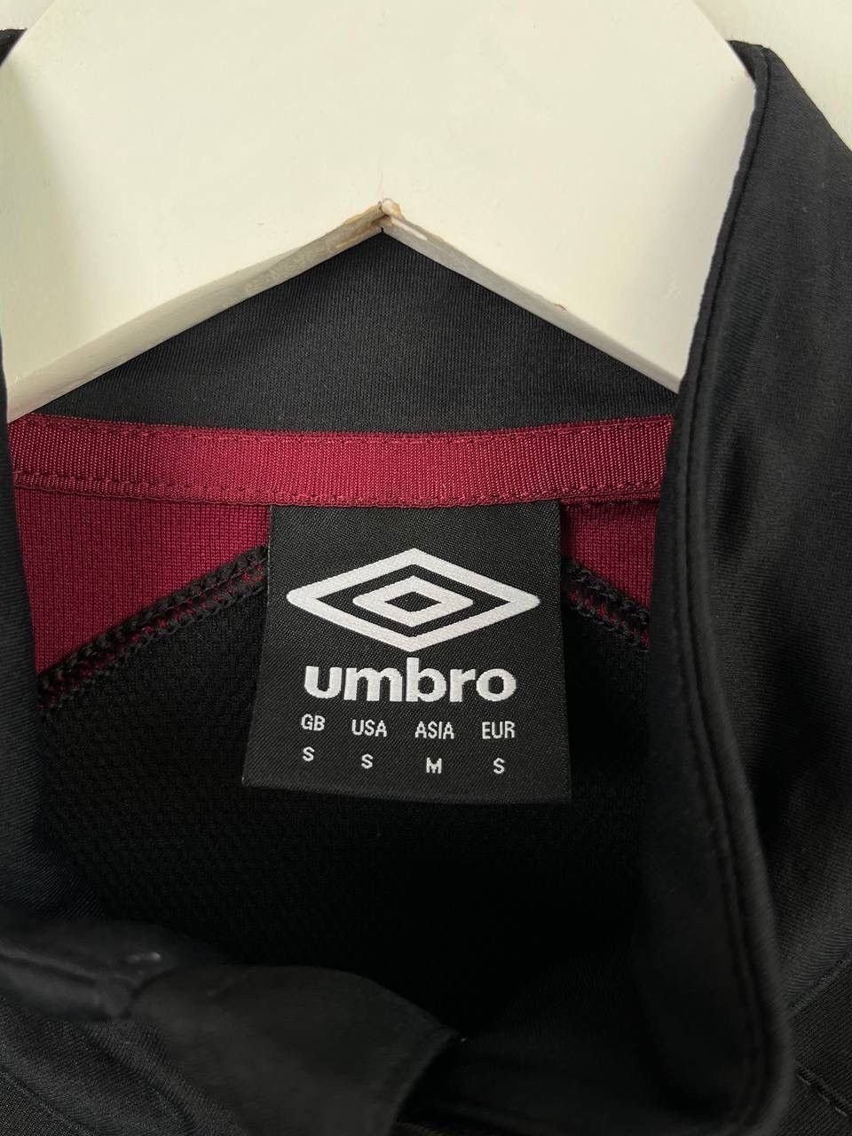 Other West Ham United Black Longlseeve Soccer Jersey Size US M / EU 48-50 / 2 - 3 Thumbnail