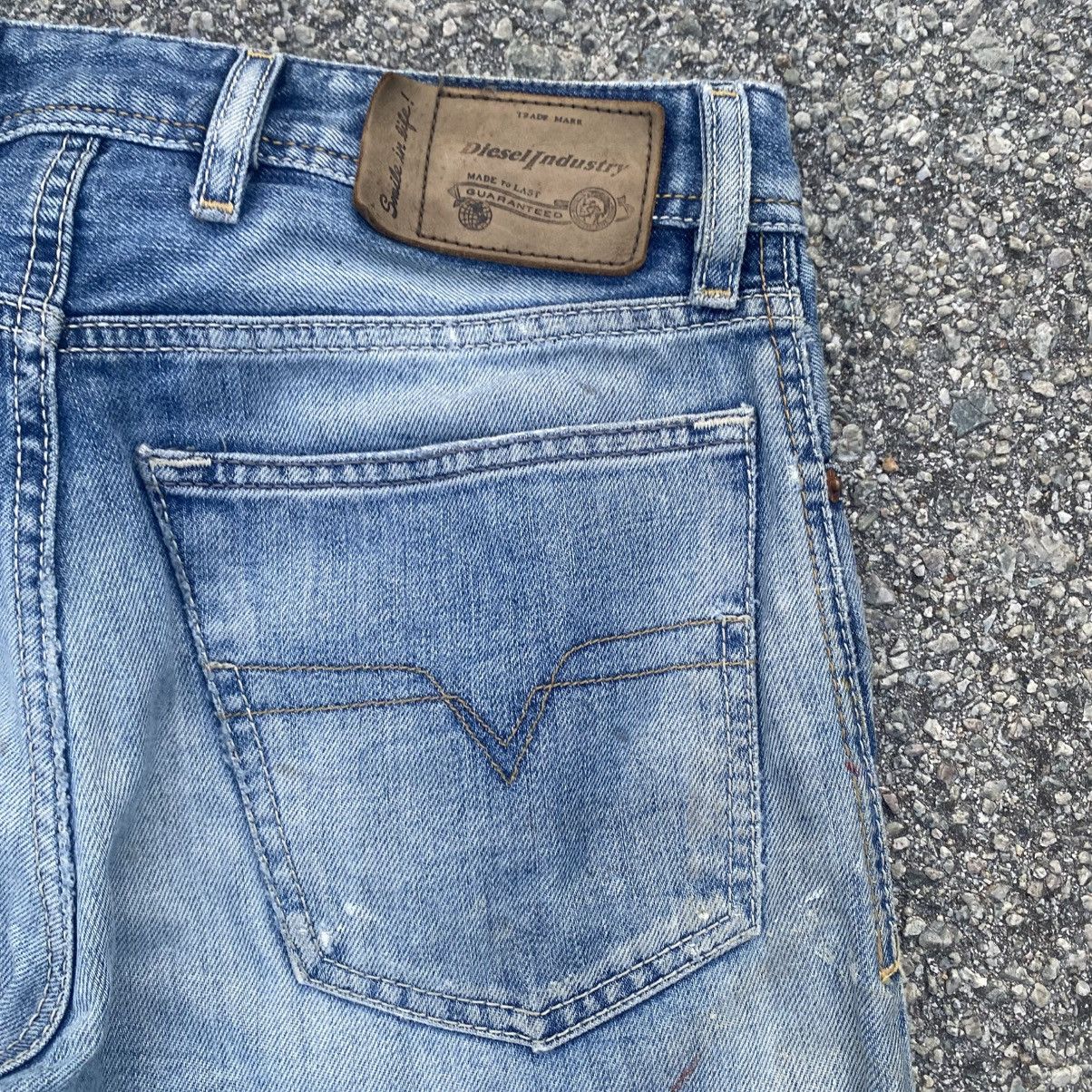 Diesel Vintage DIESEL Painter Jeans Size US 27 - 10 Thumbnail