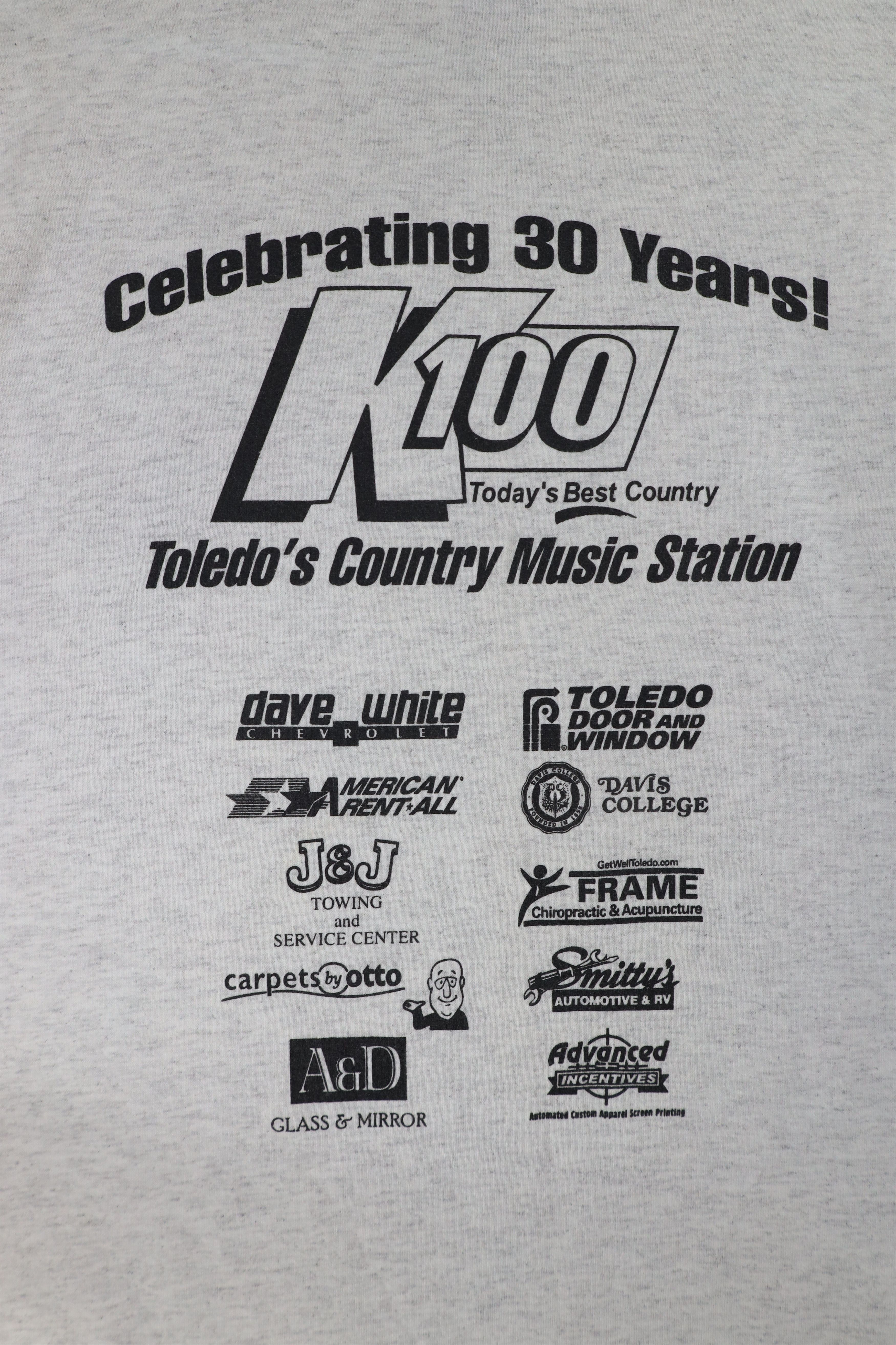 Vintage Vintage 90s K100 Today's Best Country Radio Station T-Shirt Size US XL / EU 56 / 4 - 8 Thumbnail