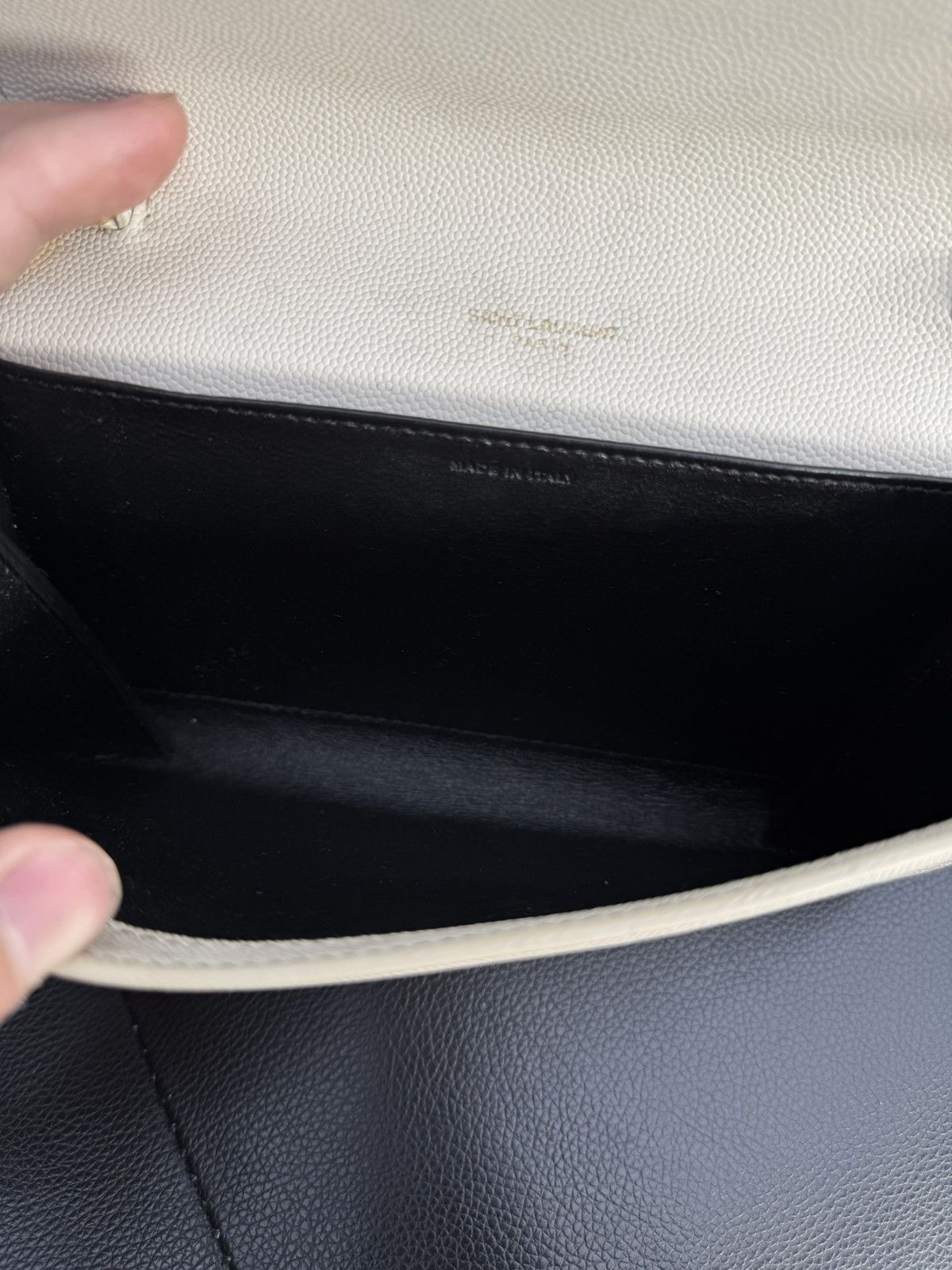 Saint Laurent Paris Saint Laurent Paris Uptown White Chain Bag Women Size ONE SIZE - 18 Thumbnail