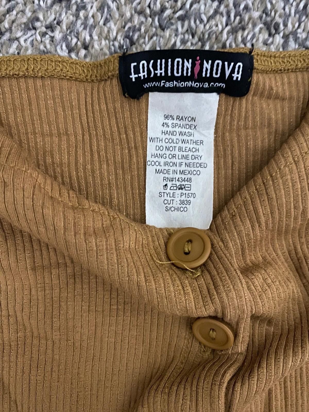 Fashion Victim FASHION NOVA Off-Shoulder Bodysuit in Mustard (SMALL) Size S / US 4 / IT 40 - 9 Thumbnail