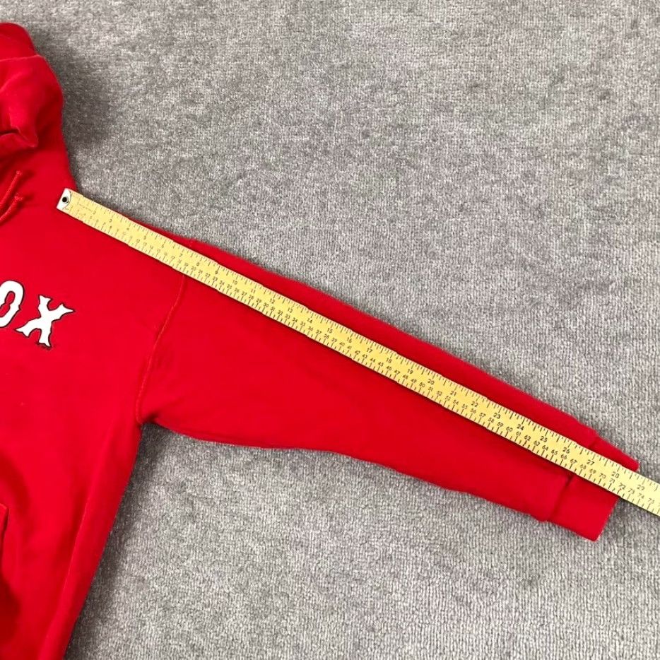 Nike VINTAGE Nike Boston Red Sox Hoodie Mens Large Red Center Swoosh Sweatshirt Size US L / EU 52-54 / 3 - 6 Thumbnail