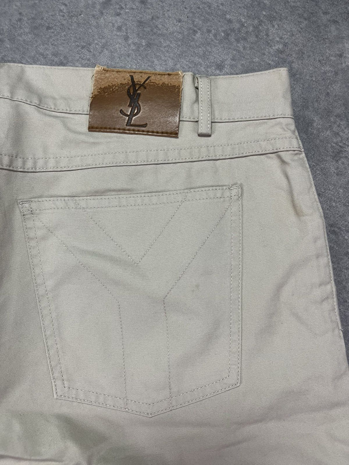 Yves Saint Laurent Yves Saint Laurent Y Pocket Logo Pants 36 YSL Size US 36 / EU 52 - 13 Thumbnail