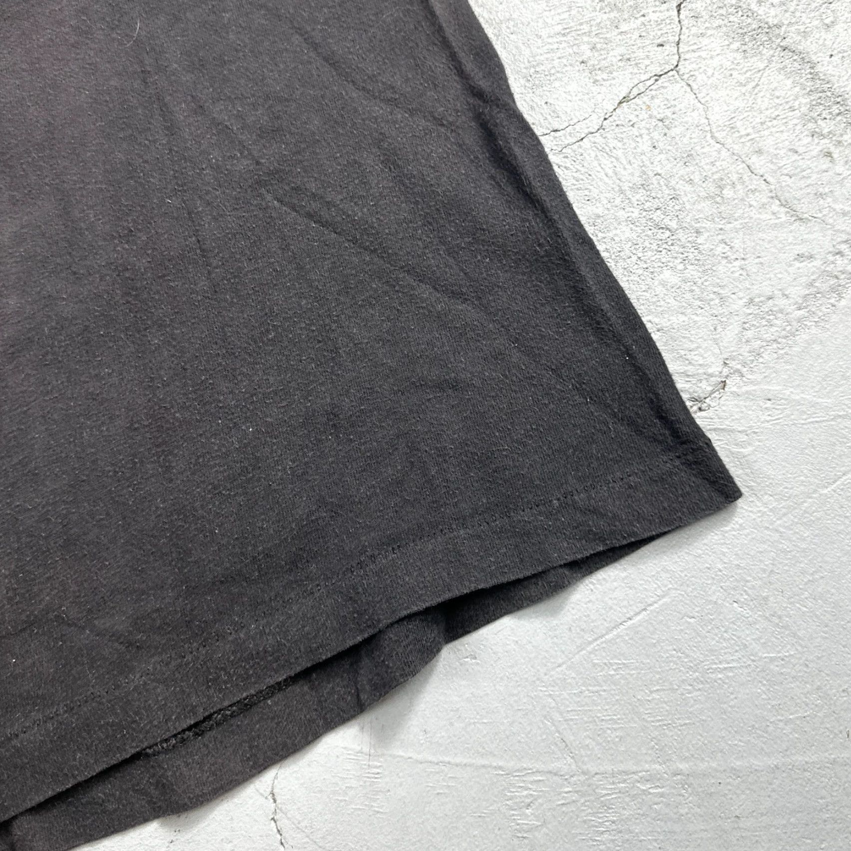 Vintage VINTAGE Belton T-Shirt Men XL Black Oregon Mountains 80s 70s 90s Shirt Crew Neck Short Sleeve USA Size US XL / EU 56 / 4 - 7 Thumbnail