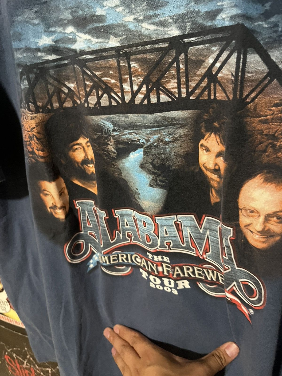 Gildan Vintage Y2K 2000’s 2003 Alabama American Farewell band shirt Size US XXL / EU 58 / 5 - 3 Thumbnail