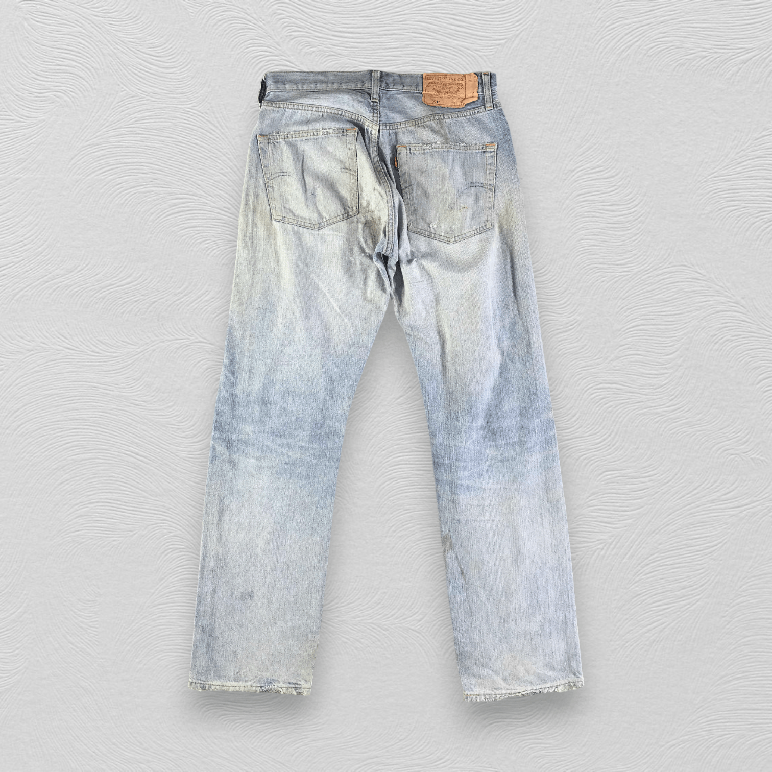 Levi's Vintage Levis 501 Jeans Dirty Ripped Denim KJ2501 Size US 31 - 2 Thumbnail