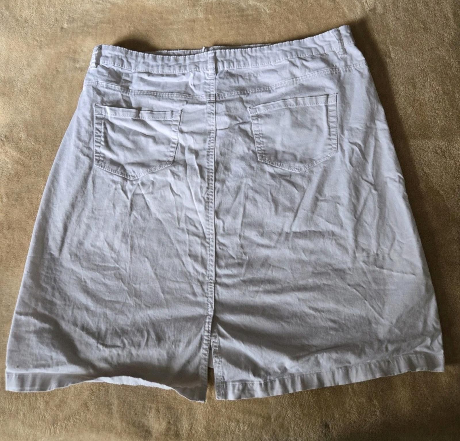 Other Laura Scott All White Skirt Knee Length Midi Straight Womens Size 38" / US 16 / IT 52 - 4 Thumbnail