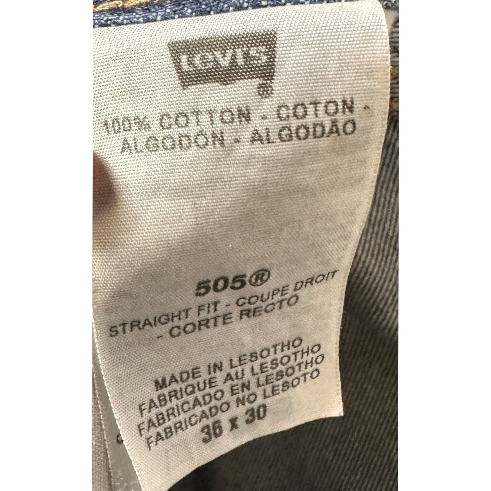 Levi's Levi 505 Jeans Mens 36X30 Blue Straight Fit 5 Pocket Red Tab Denim Size US 36 / EU 52 - 5 Thumbnail