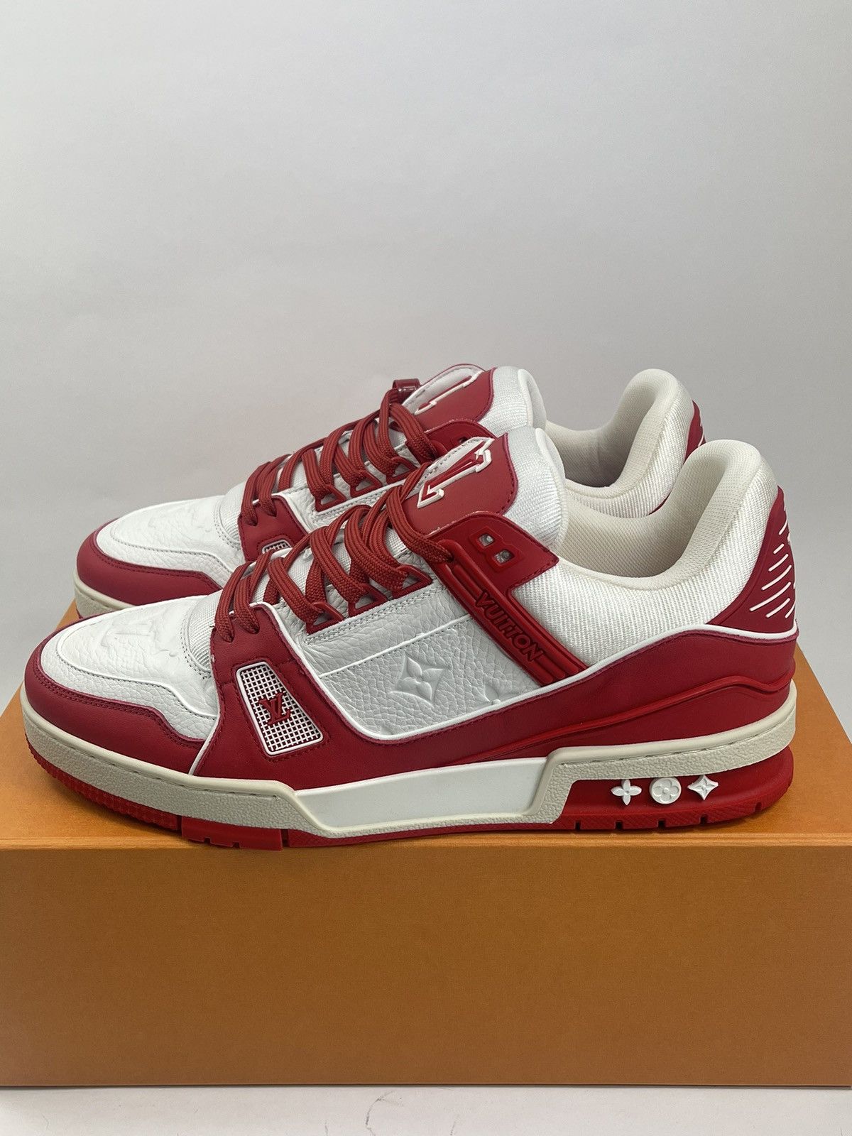 Louis Vuitton VIRGIL ABLOG EXCLUSIVE RED LOGO EMBOSSED SNEAKERS Size US 8 / EU 41 - 3 Thumbnail