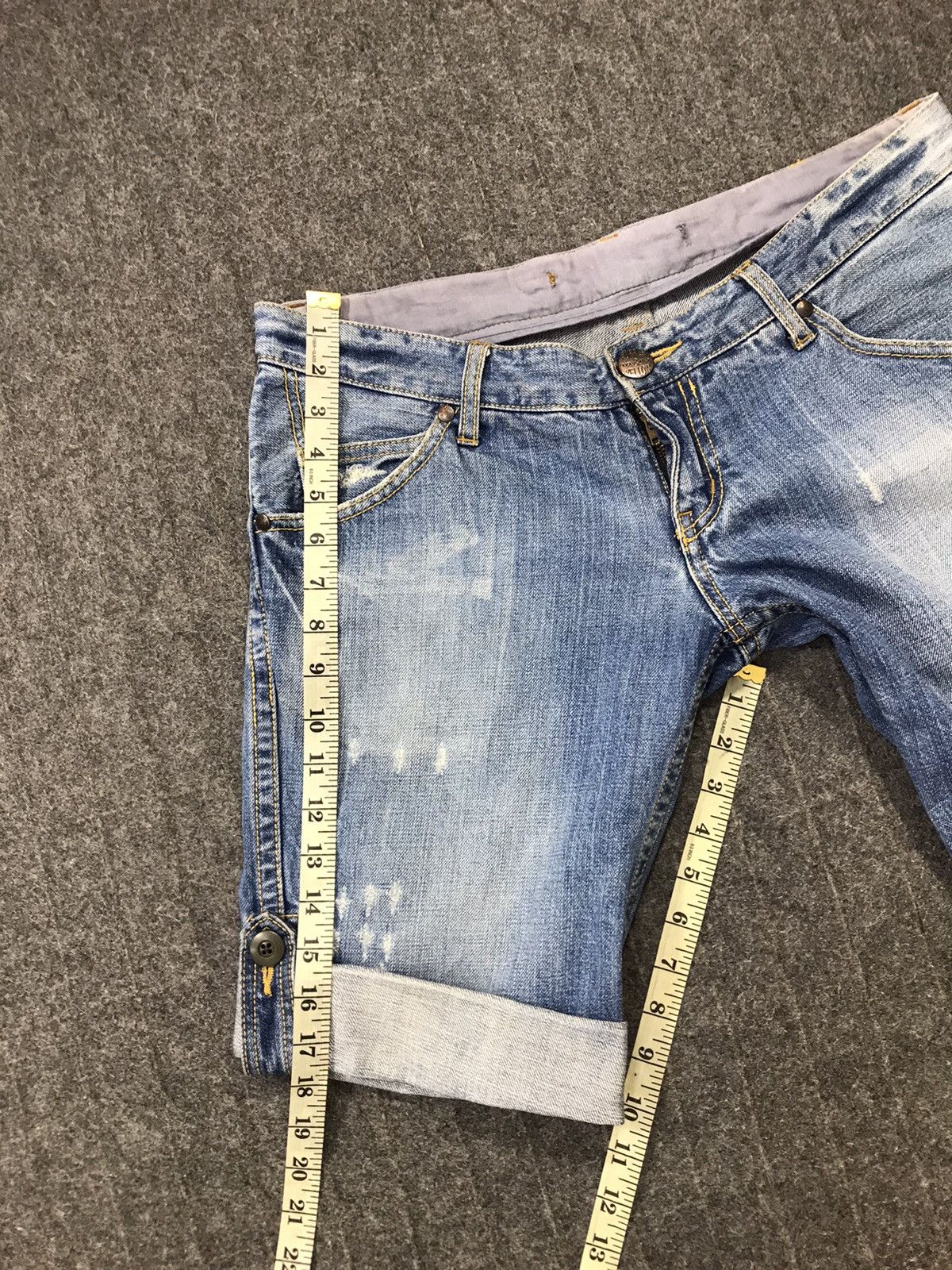 Japanese Brand Vintage Purple & Yellow Distressed Short Pants Zipper Style Size 34" / US 12 / IT 48 - 16 Thumbnail