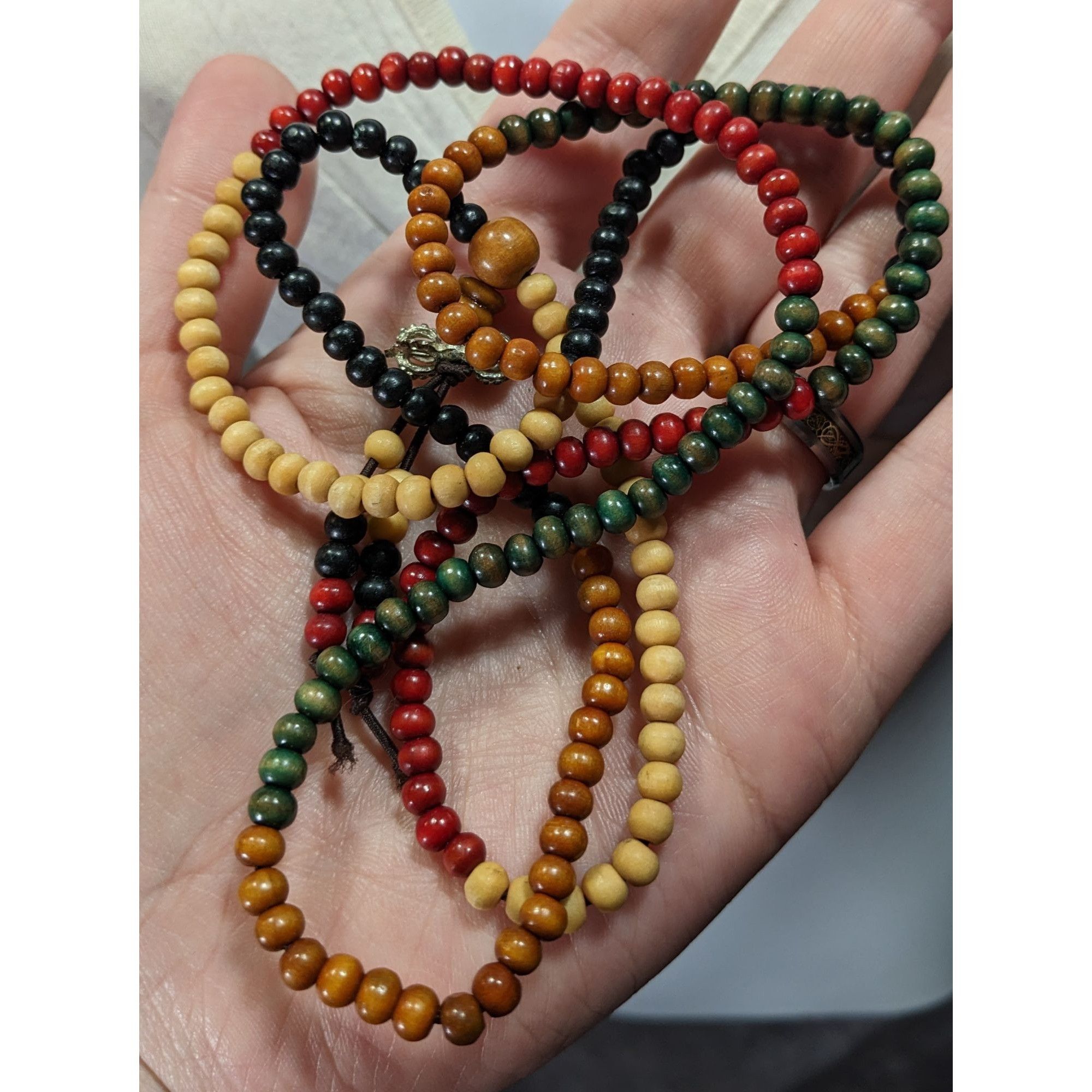 Other Nature Inspired Brown Red And Black Wood Beaded Necklace Size ONE SIZE - 4 Thumbnail