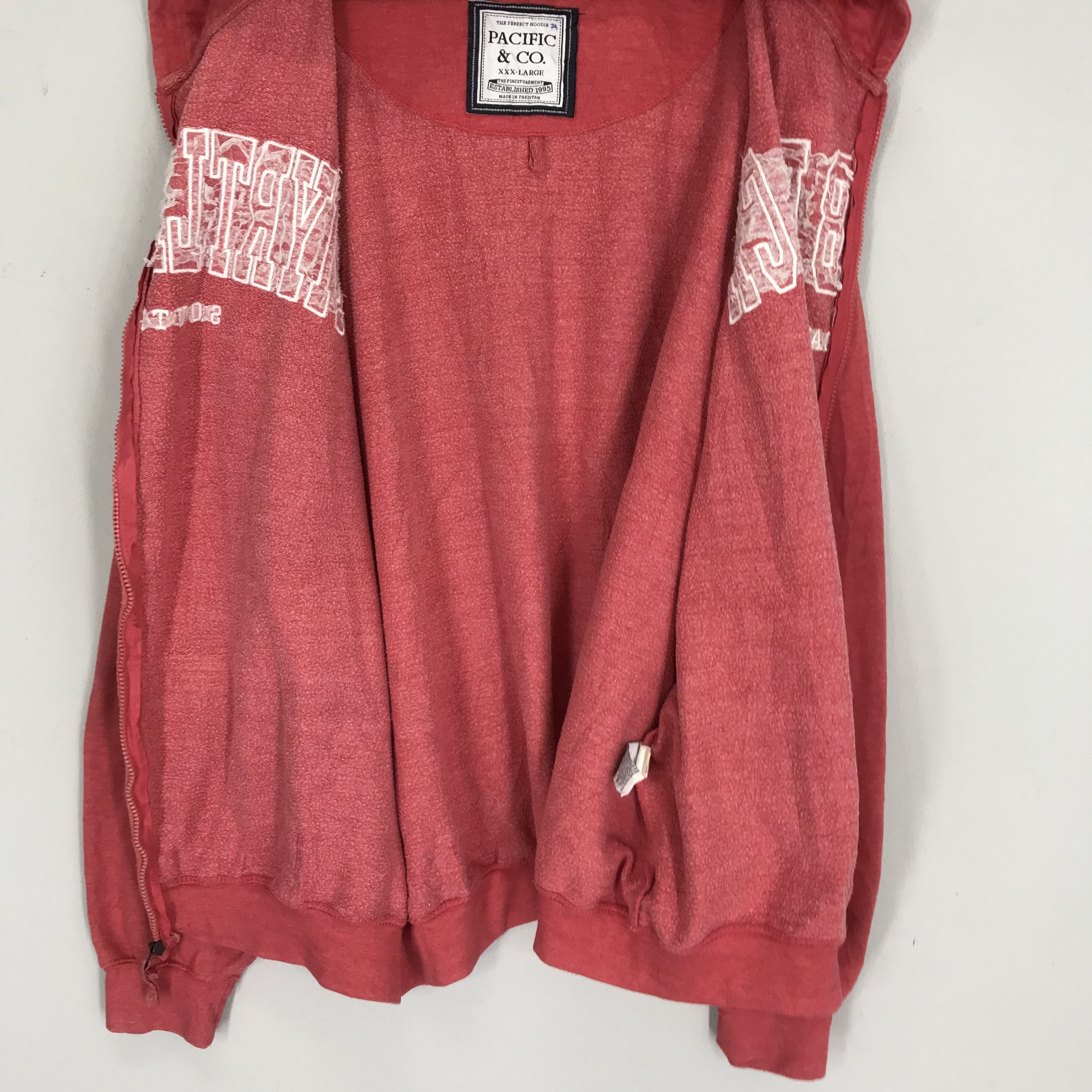 Carolina Herrera Vintage Myrtle Beach South Carolina Sweater - 221 Size US XXL / EU 58 / 5 - 5 Thumbnail