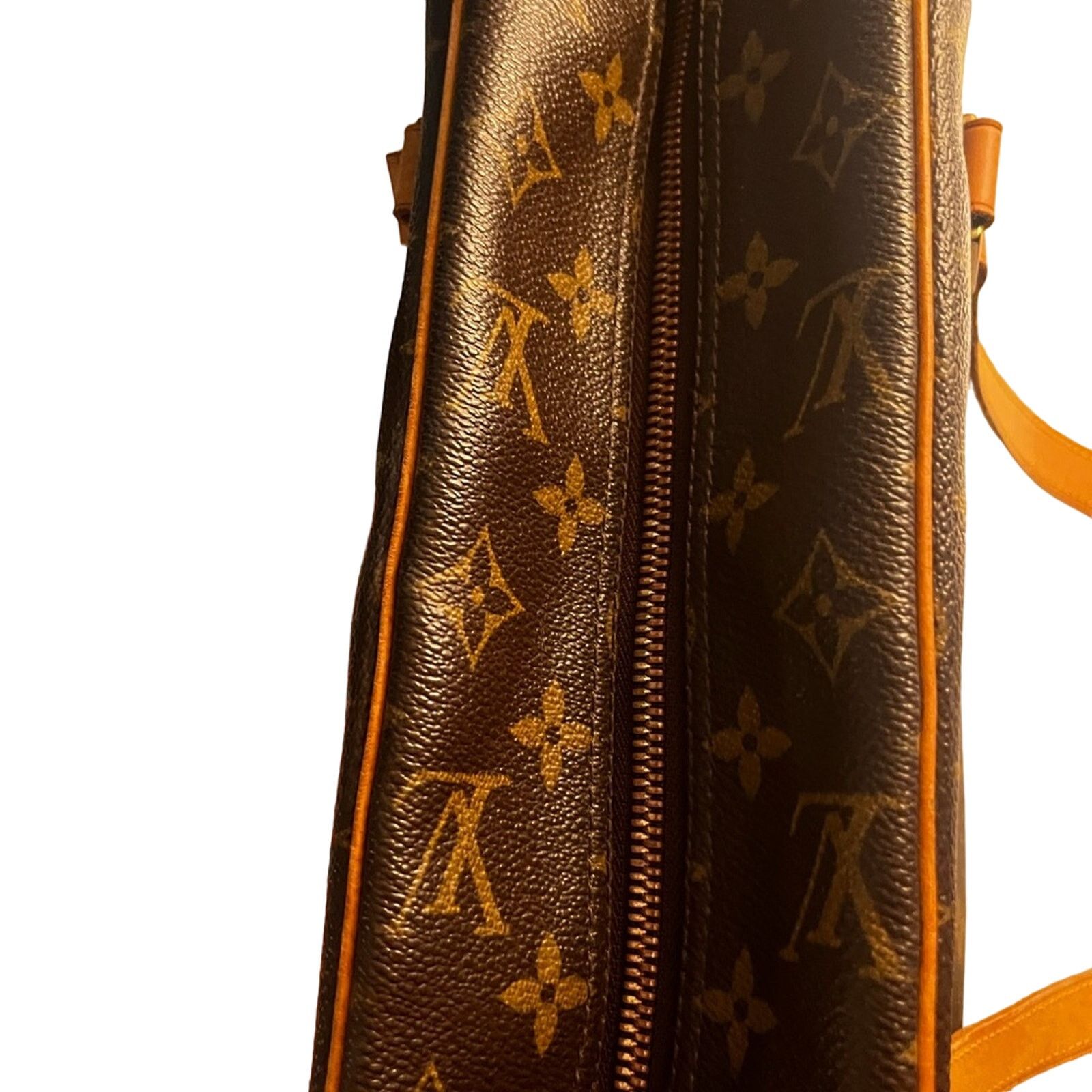 Louis Vuitton Louis Vuitton Monogram Cite GM large shoulder bag, EUC! Size ONE SIZE - 11 Thumbnail