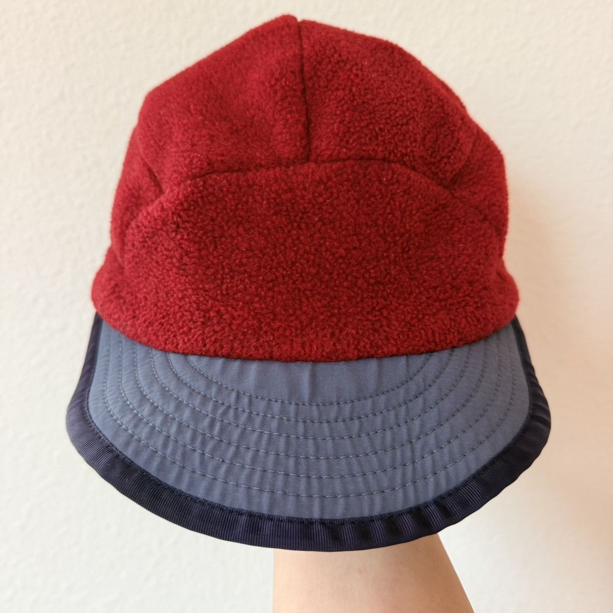 Patagonia Vintage 90s Patagonia Duckbill Synchilla Hat USA M Red Blue Size ONE SIZE - 2 Thumbnail