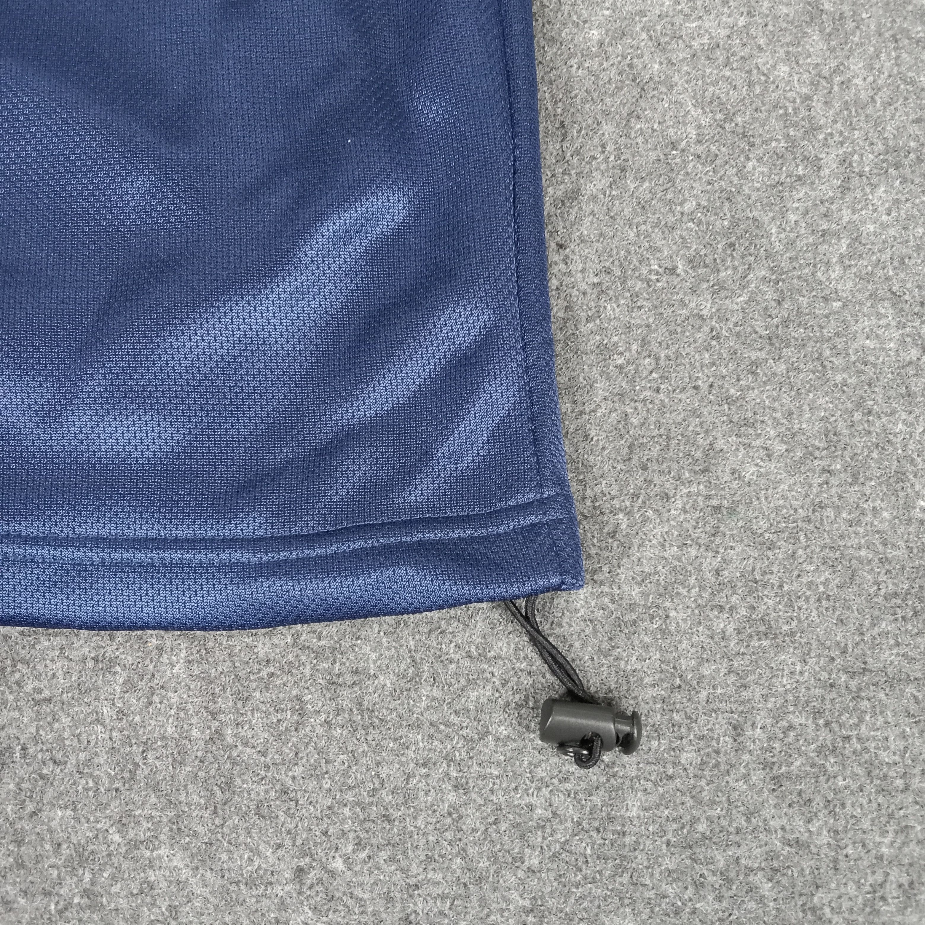 Champion × Vintage Champion Sportswear Style Sweaters Size US L / EU 52-54 / 3 - 4 Thumbnail