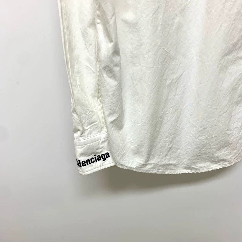 Balenciaga Balenciaga size 42 White Long Sleeve Shirt Size US S / EU 44-46 / 1 - 5 Thumbnail