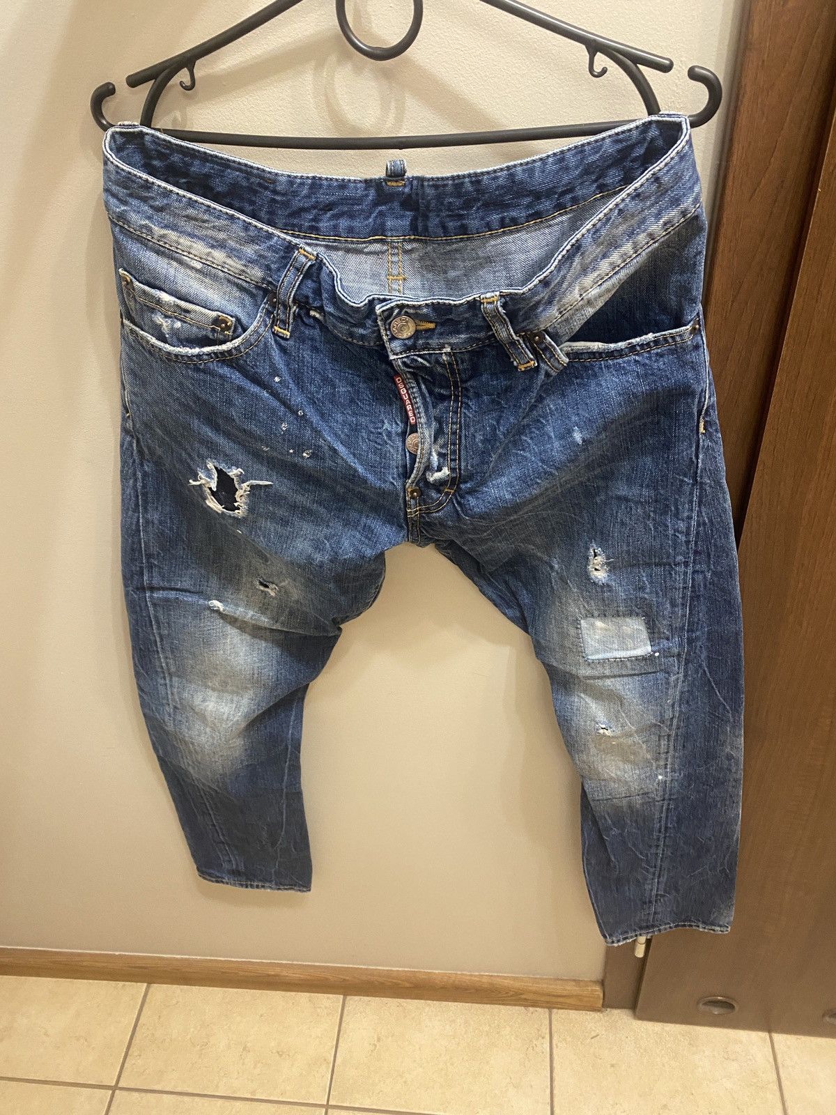 image of Dsquared2 Patched Vintage Trousers Jeans in Navy, Men's (Size 34)