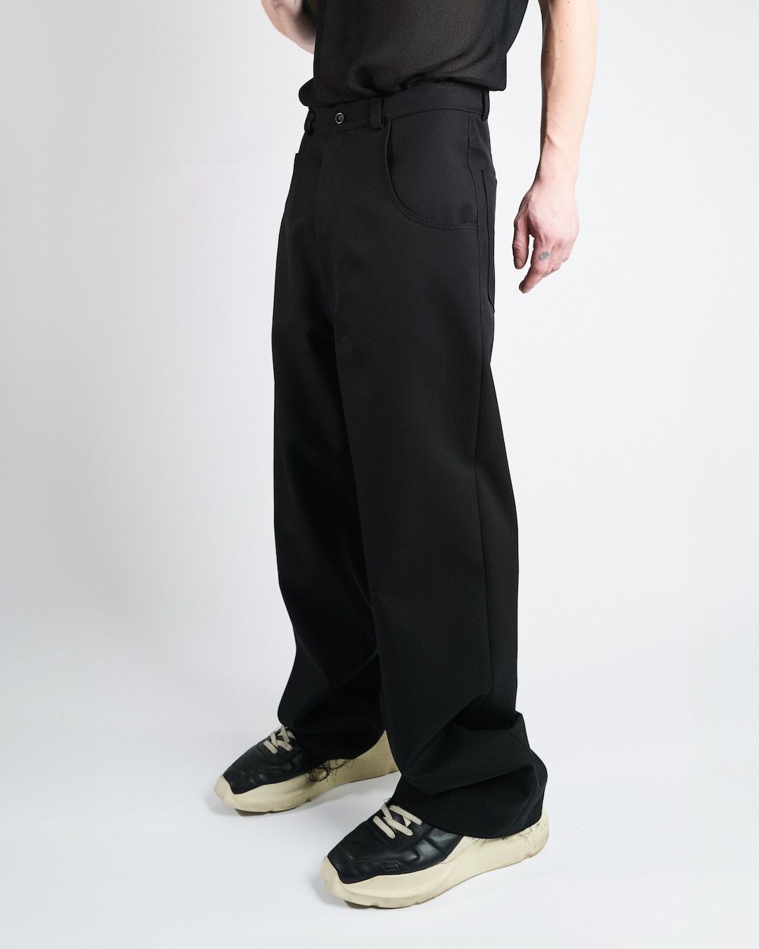 Other NKTRMNV HIGHWAISTED PANTS BLACK Size US 36 / EU 52 - 2 Thumbnail