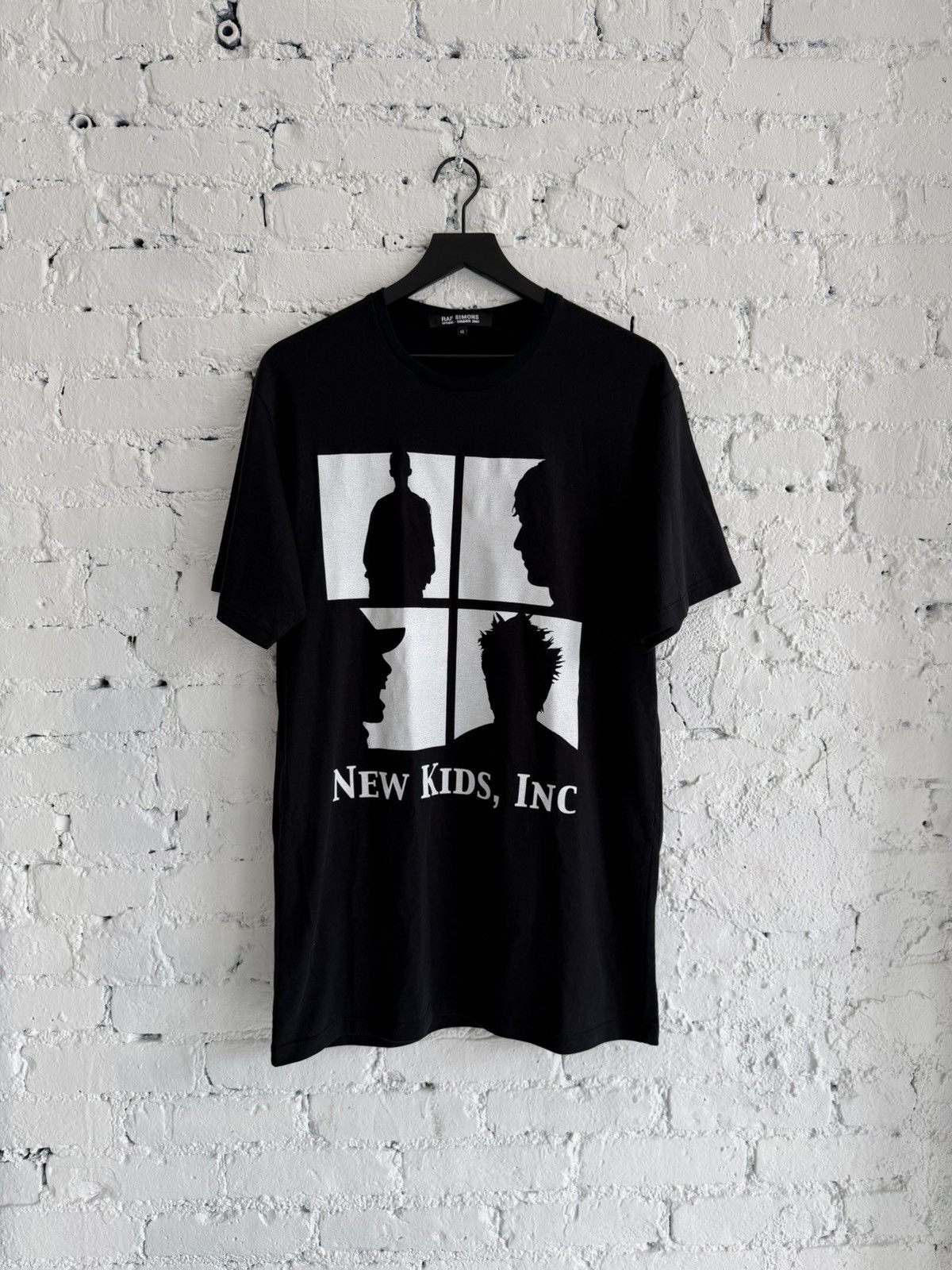 Raf Simons S/S 2003 RAF SIMONS ‘NEW KIDS INC’ TEE Size US S / EU 44-46 / 1 - 1 Thumbnail