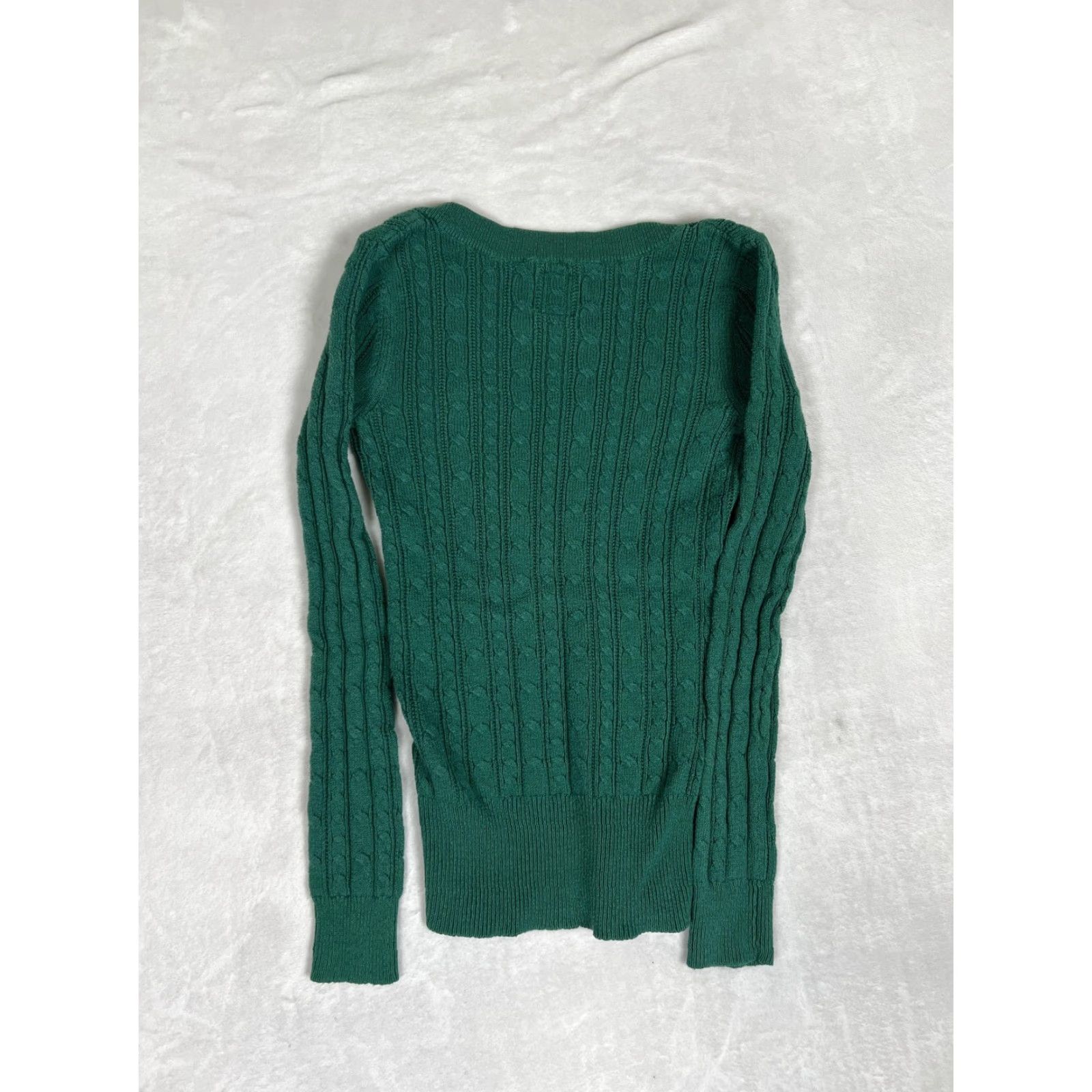 American Eagle Outfitters VINTAGE American Eagle Outfitters Sweater Women M Green Cable Knit V Neck Y2K Bella Swan Size M / US 6-8 / IT 42-44 - 5 Thumbnail