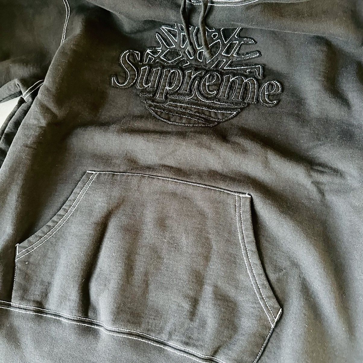 Supreme × Timberland Supreme Timberland Hooded Sweatshirt Hoodie Size US L / EU 52-54 / 3 - 3 Thumbnail