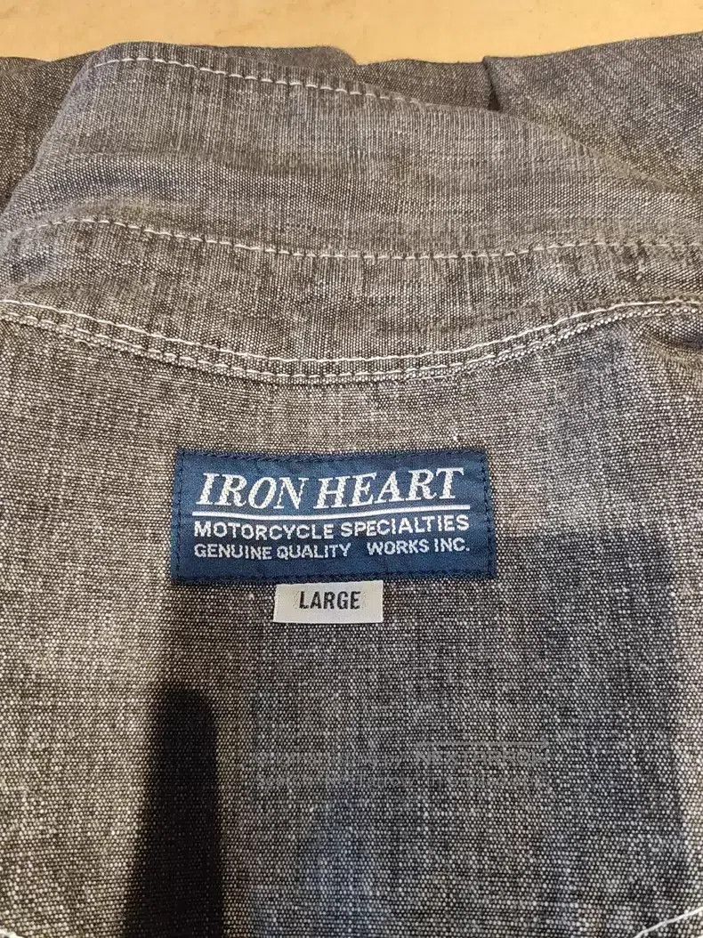 Iron Heart Iron Heart Western shirts Size US L / EU 52-54 / 3 - 7 Thumbnail