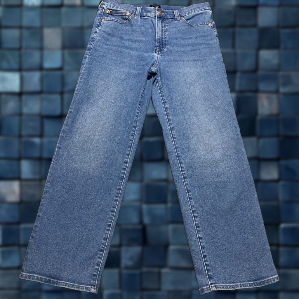 J.Crew J.CREW Jeans 28P Petite Medium Blue Denim High Rise 5-Pocket Style Straight Vintage? (no) Petites Women Shirts? Size 28" / US 6 / IT 42 - 1 Thumbnail