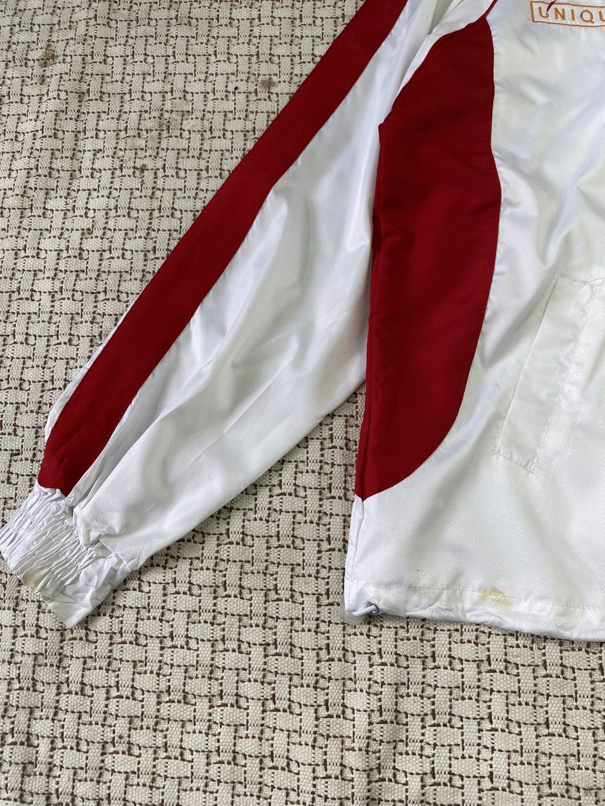 The Unbranded Brand Vintage Peru Windbreaker Sport Suit Jacket Size US L / EU 52-54 / 3 - 7 Thumbnail