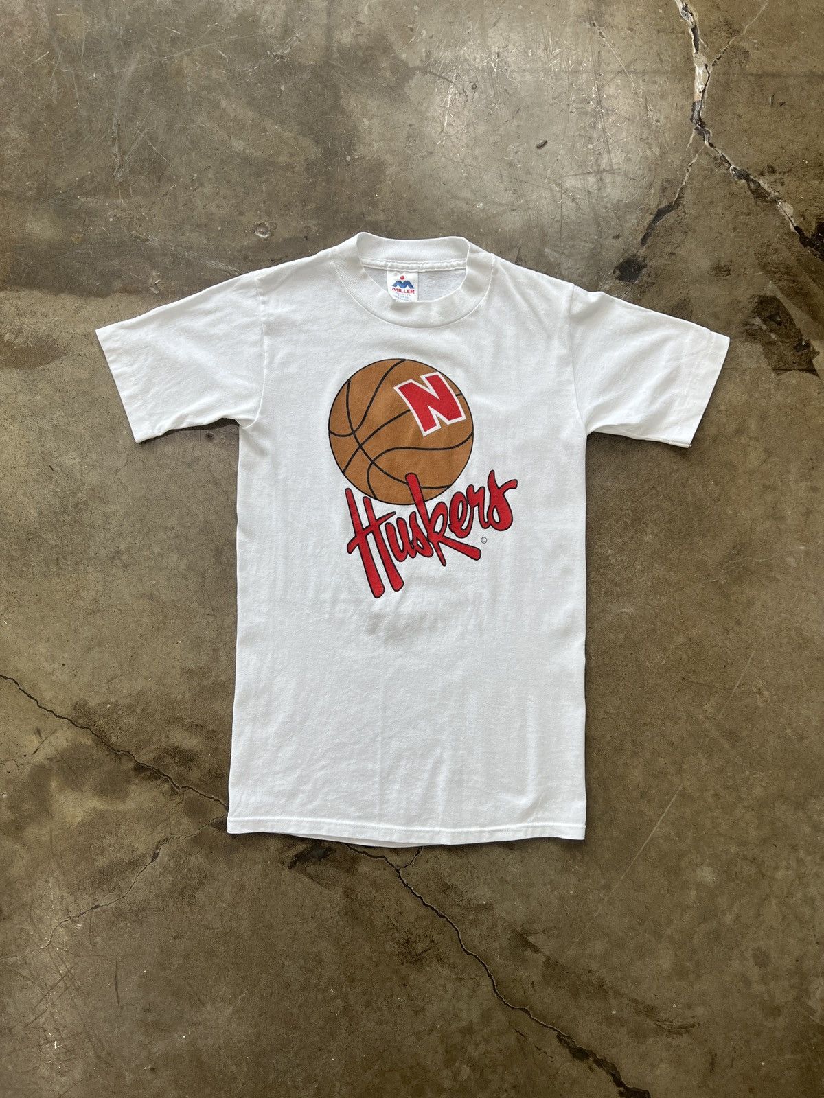 NCAA × Vintage Vintage Nebraska Huskers Basketball Tee Sz. Small Size US S / EU 44-46 / 1 - 2 Thumbnail