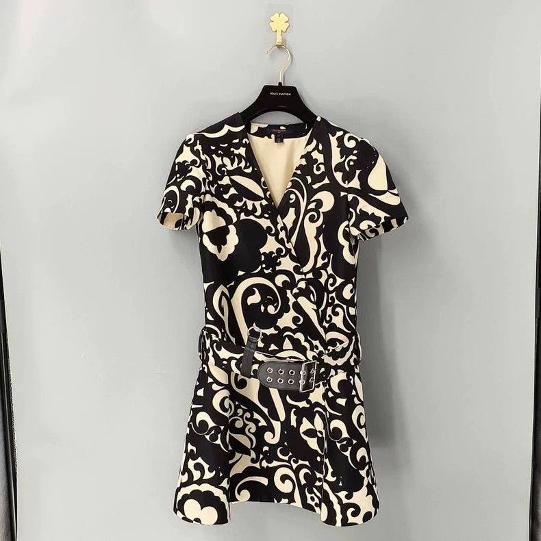Louis Vuitton Louis Vuitton Color-block floral logo dress Size XXS / US 00 / IT 34 - 1 Thumbnail
