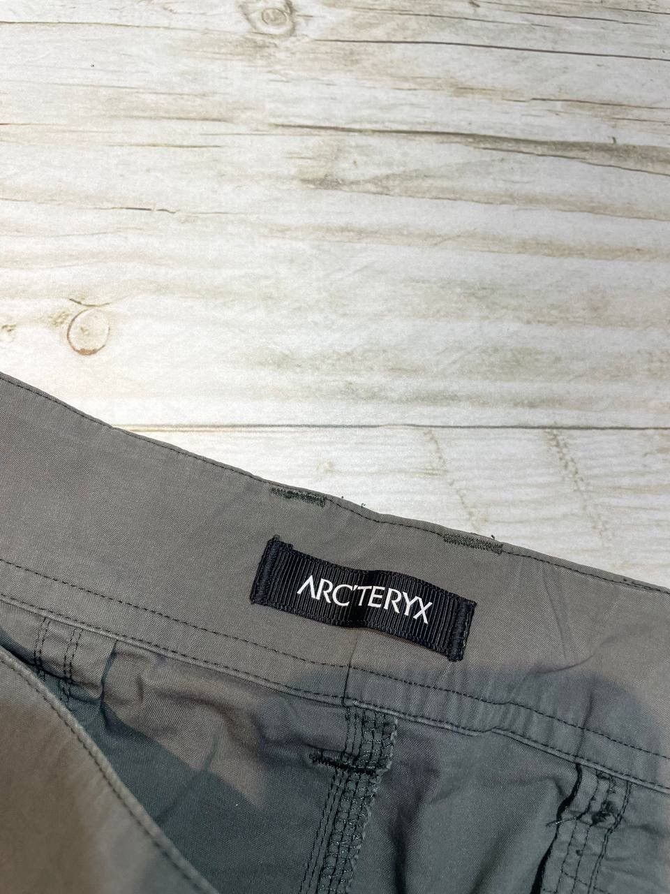 Arc'teryx Arc’teryx Cargo Pants Gorpcore Faded Size US 36 / EU 52 - 11 Thumbnail