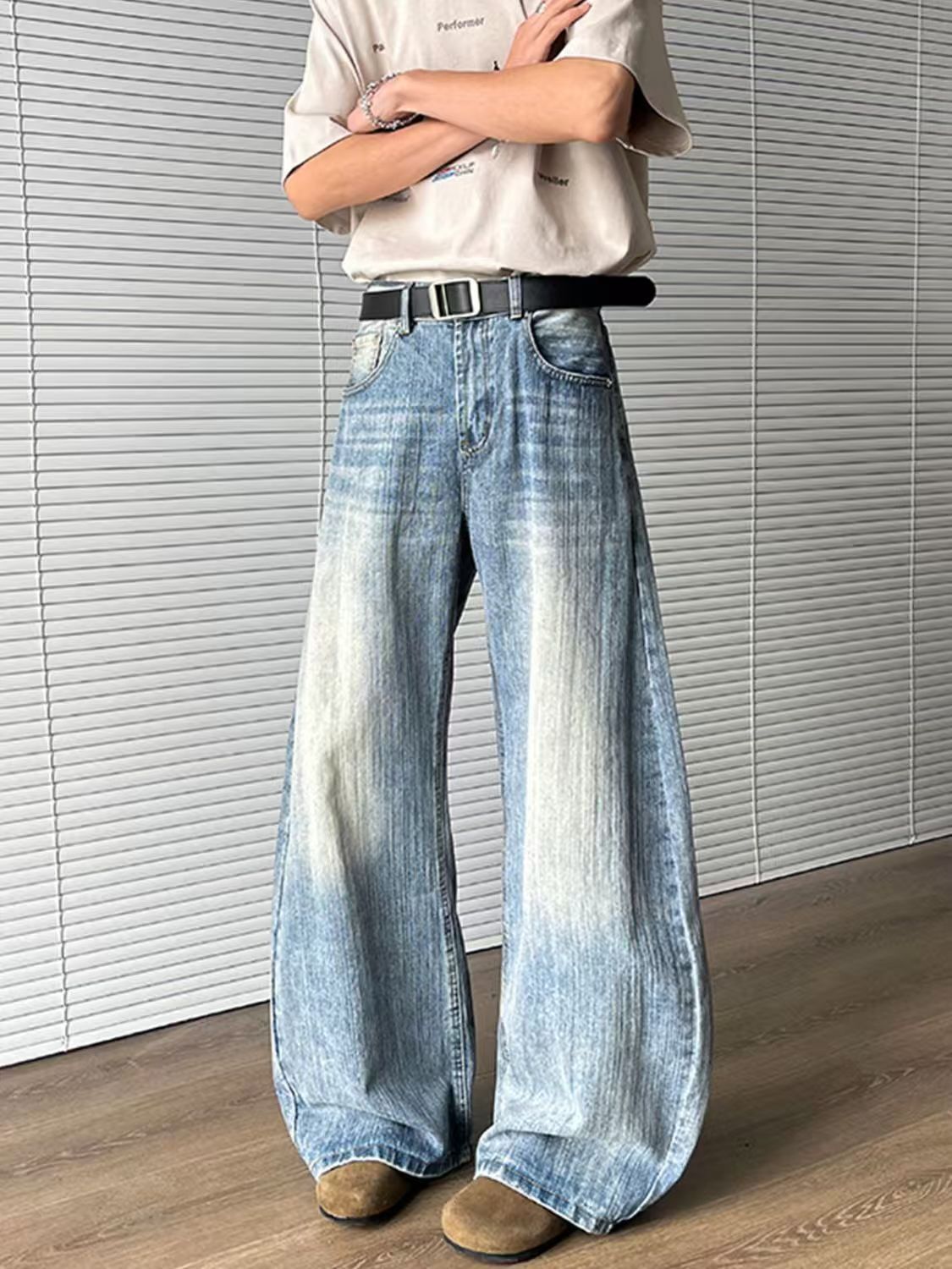 Vintage Blue Vintage Loose-Fit "Cleanfit" Curved-Leg Jeans Size US 32 / EU 48 - 1 Thumbnail