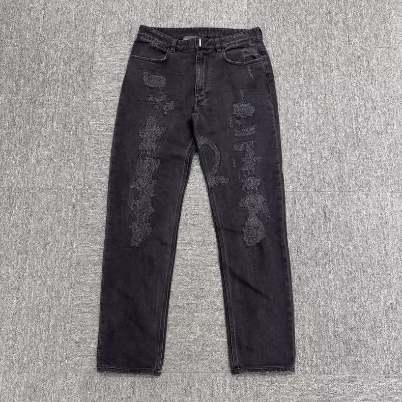 Givenchy Givenchy Ripped Distressed Denim Jeans Size US 31 - 1 Thumbnail