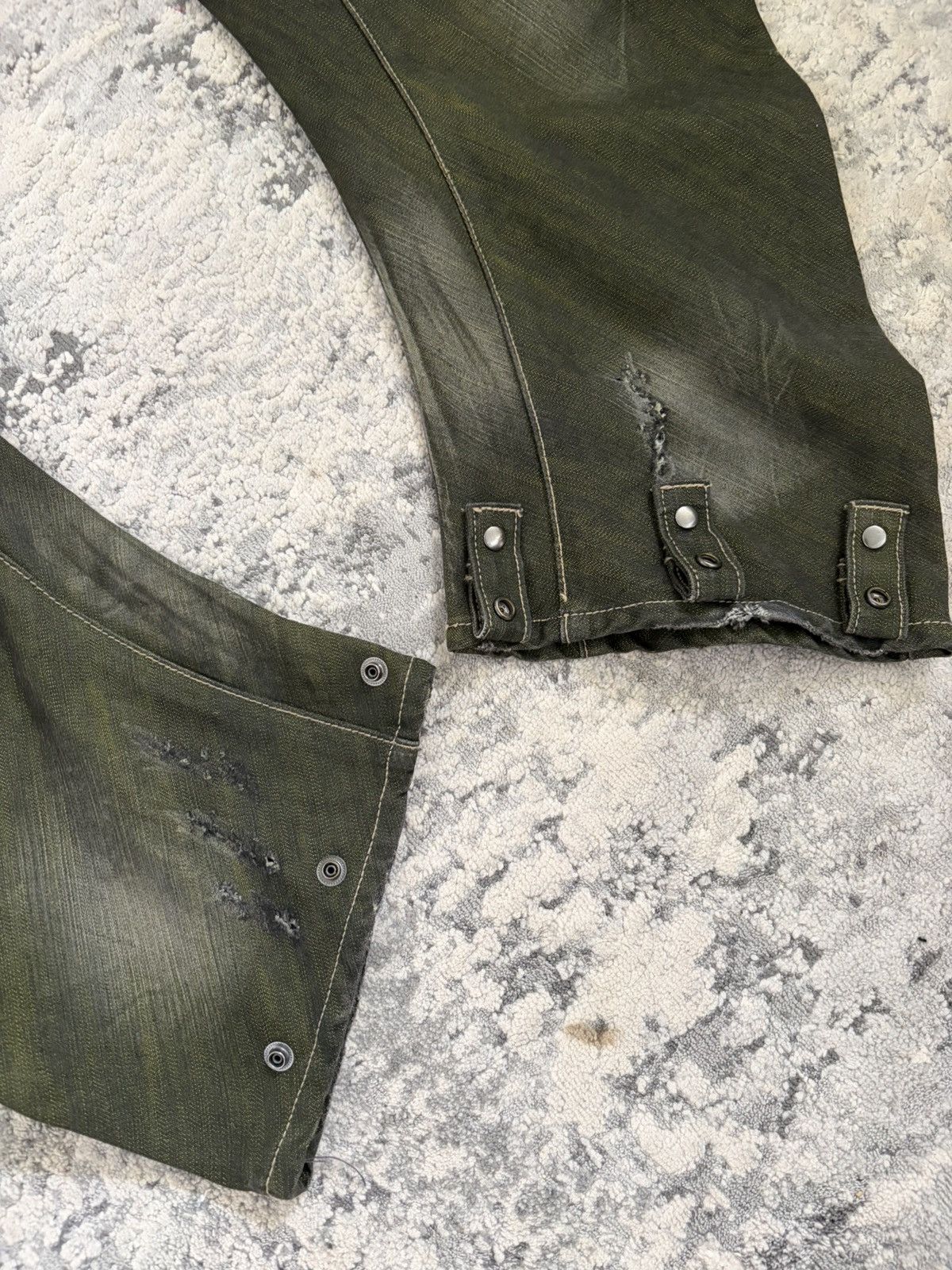 PPFM Military Green Curved Leg Bootcut Denim Size US 35 - 8 Thumbnail