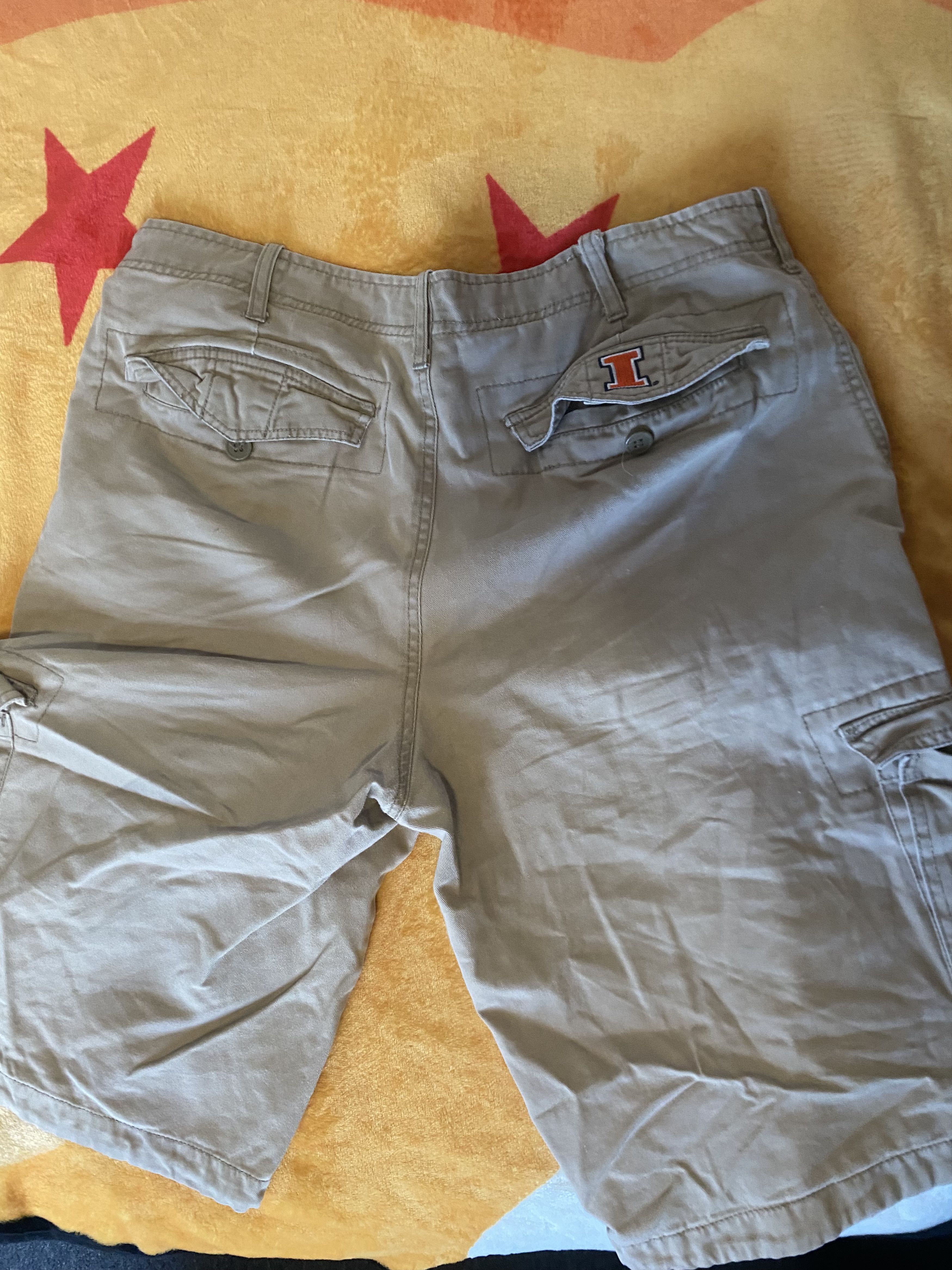 Other Illinois Fighting Illini Khaki Cargo Shorts Size US 36 / EU 52 - 2 Thumbnail