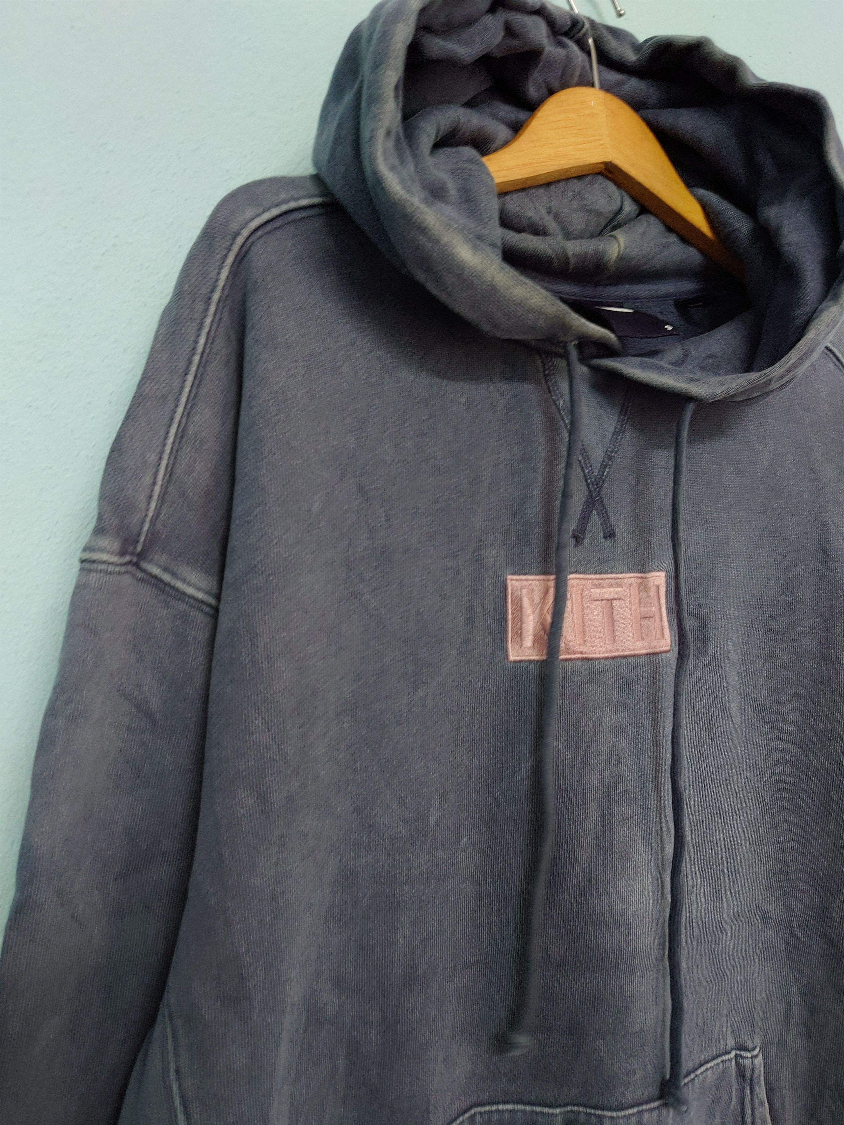 Kith Vintage KITH Cyber Monday Box Logo Hoodie Navy Size US S / EU 44-46 / 1 - 6 Thumbnail