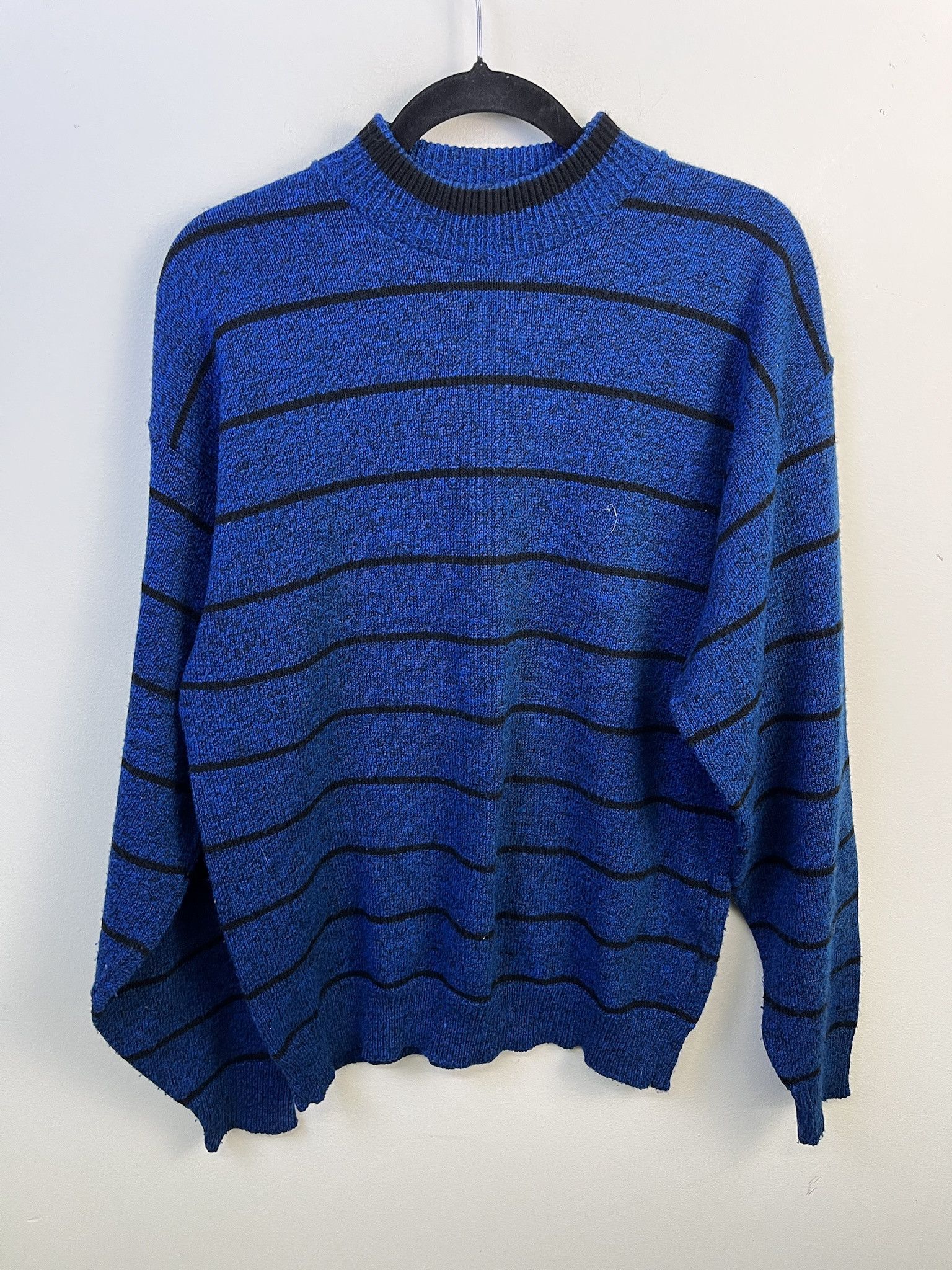 Vintage Vintage Knit Sweater 1990s Thick Knit Le Tigre Blue Stripe Knit Swetaer Size L Size US L / EU 52-54 / 3 - 1 Thumbnail
