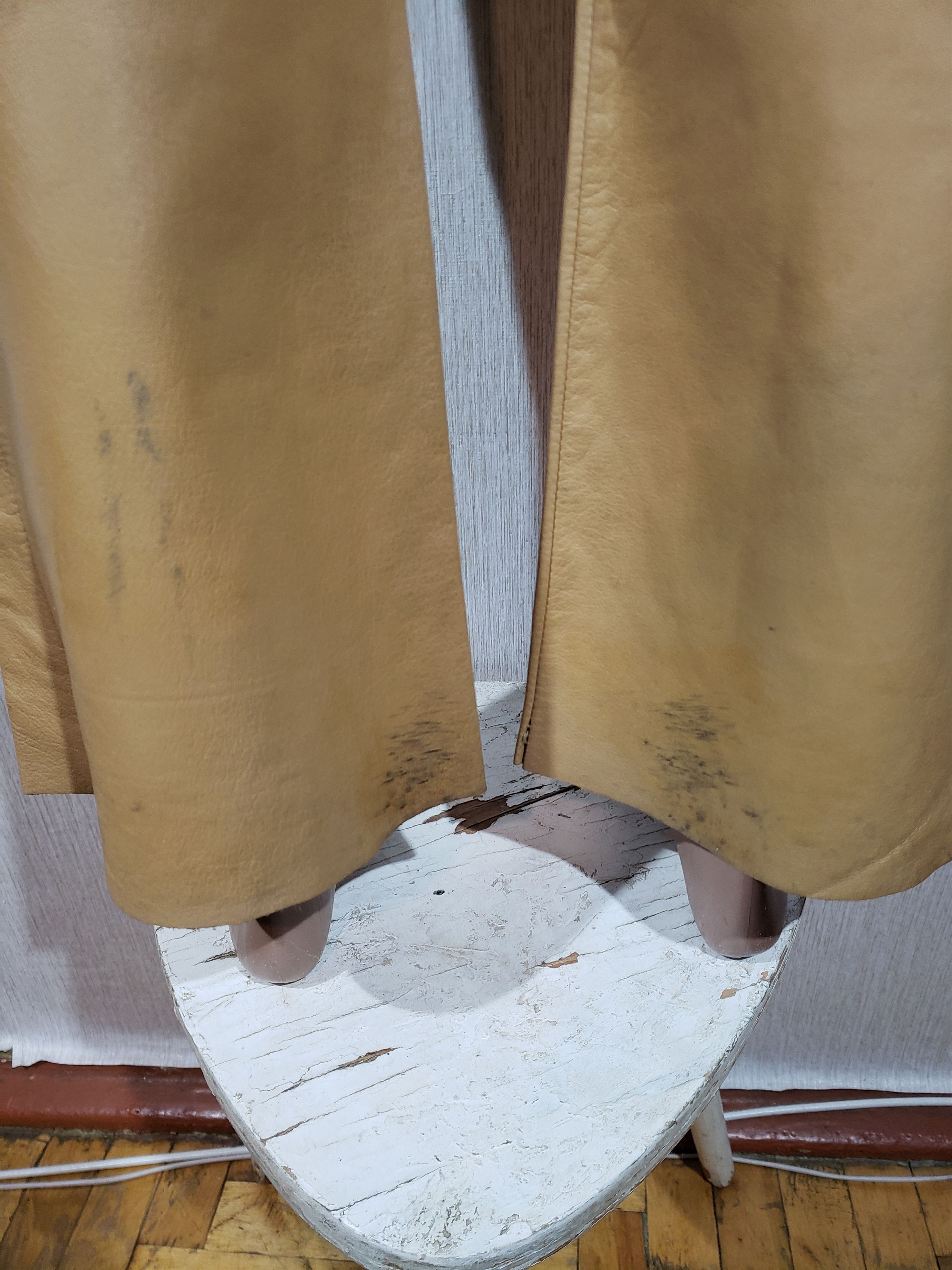 Genuine Leather Light brown women's pants flared at the bottom. Size 26" / US 2 / IT 38 - 7 Thumbnail