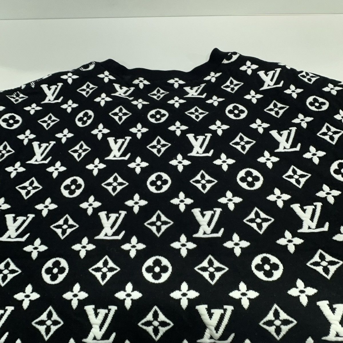 Louis Vuitton Louis Vuitton Full Monogram Jacquard Crewneck sweatshirt Size US XS / EU 42 / 0 - 8 Thumbnail