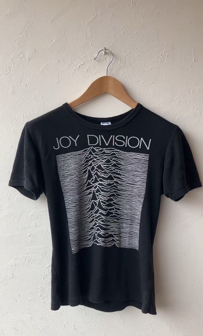 Band Tees × Joy Division × Vintage (RARE ORIGINAL) Joy Division Unknown Pleasures T-Shirt Size US XS / EU 42 / 0 - 1 Thumbnail