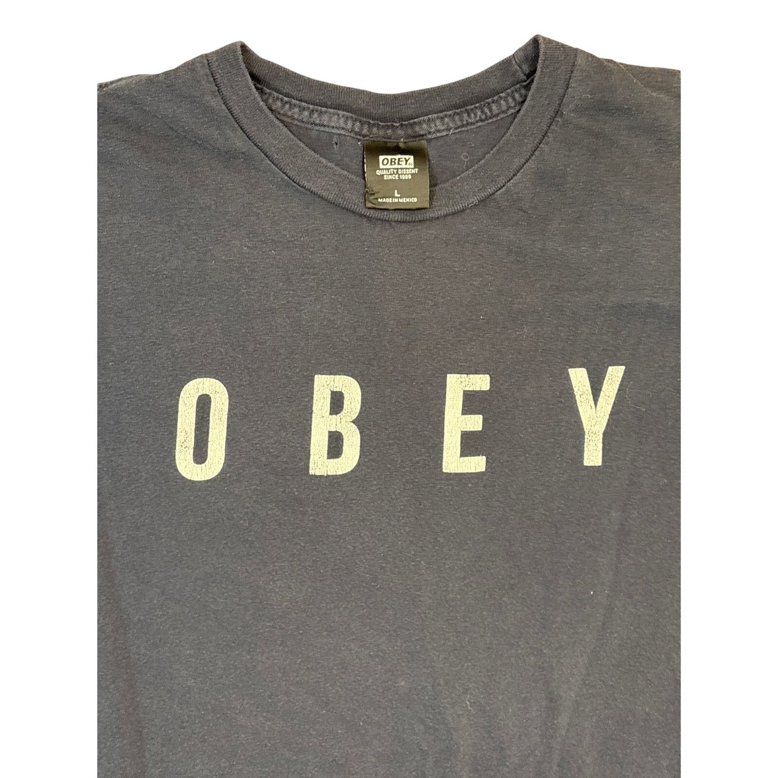 Obey Obey spell out faded black Large streetwear punk shirt Size US L / EU 52-54 / 3 - 2 Thumbnail
