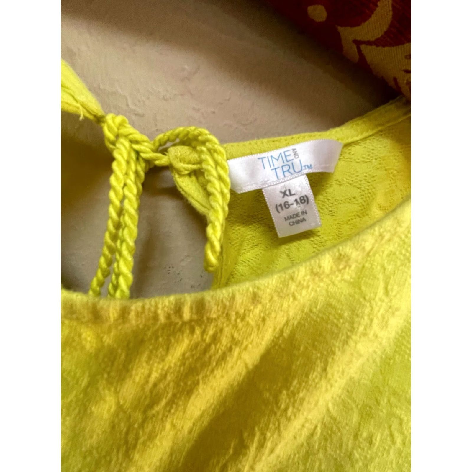 Vintage Time and Tru Womens Tank Top XL (16-18) Yellow Green Ruffle Sleeveless Casual Size XL / US 12-14 / IT 48-50 - 2 Thumbnail