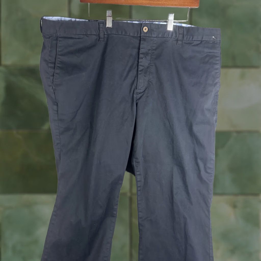 Tommy Bahama Tommy Bahama Pants Mens 42x30 Black Stretch Chino Flat Front Dress Casual Pants Size US 42 / EU 58 - 1 Thumbnail