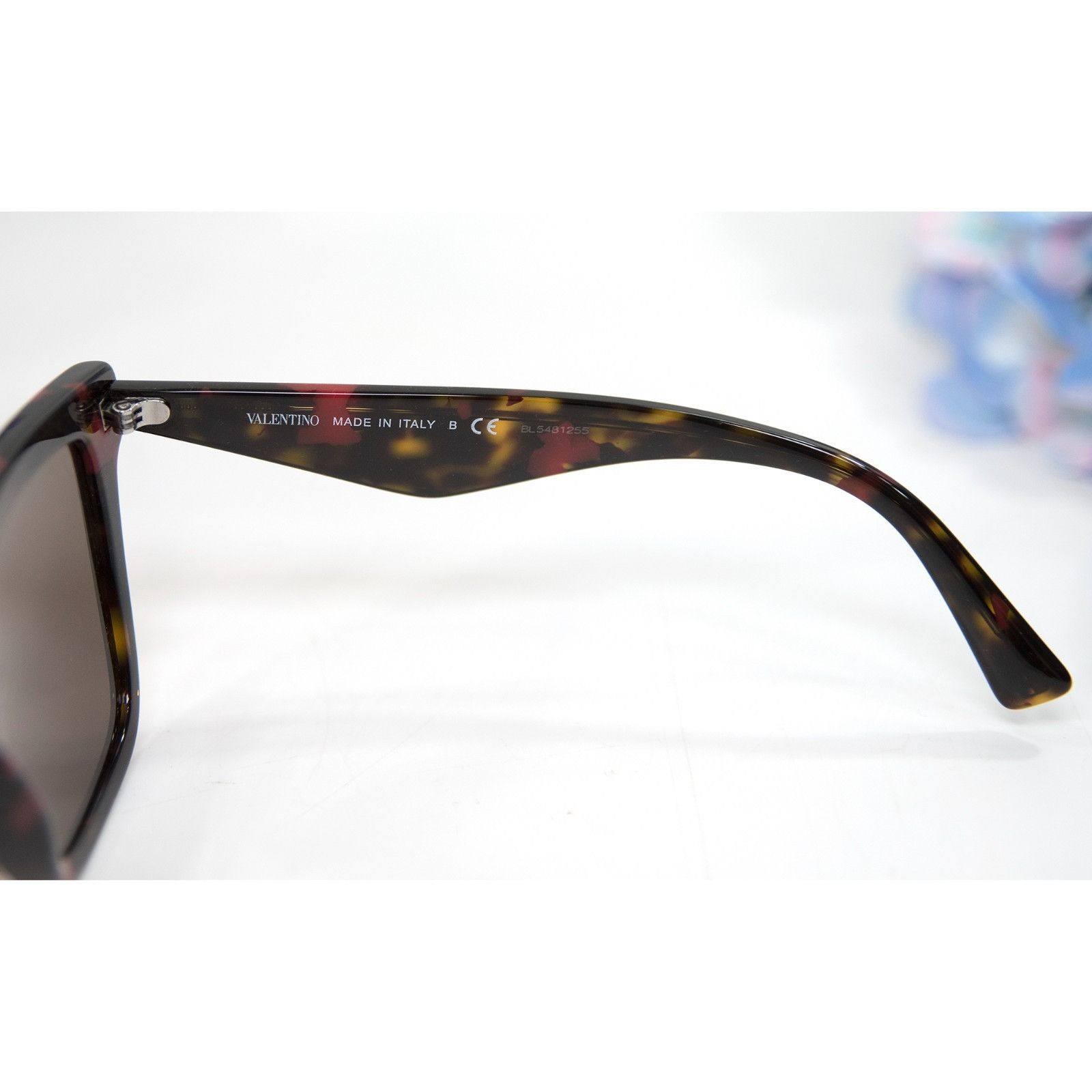 Valentino Valentino VA4084 Red Tortoise VLTN Logo Sunglasses NWT Case Size ONE SIZE - 4 Thumbnail