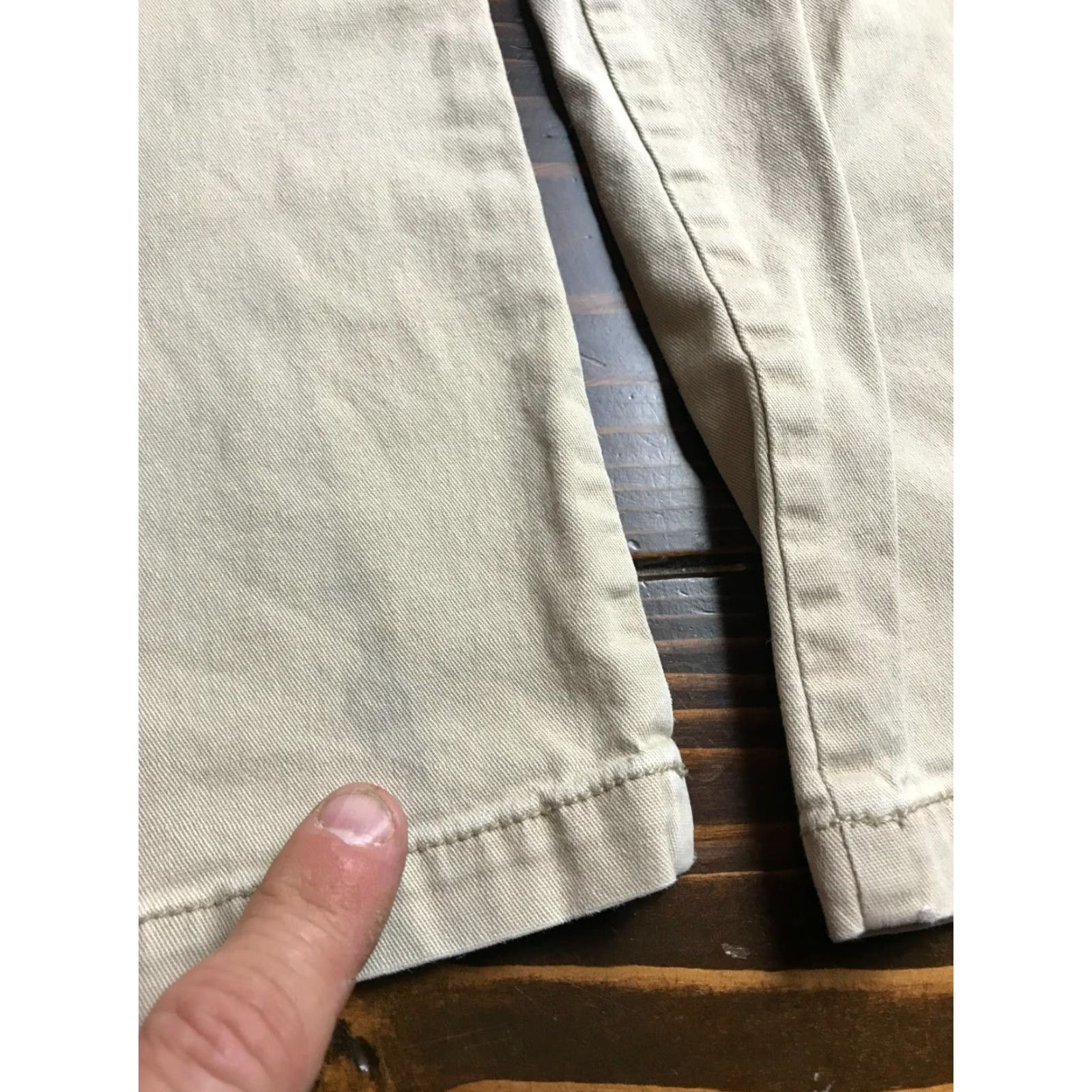 Old Navy Old Navy Pants Men's 30x30 Tan Straight Built in Flex Flat Front Chino Casual Travel Regular Size 30 Brown Inseam 30 in Mens Size US 30 / EU 46 - 3 Thumbnail